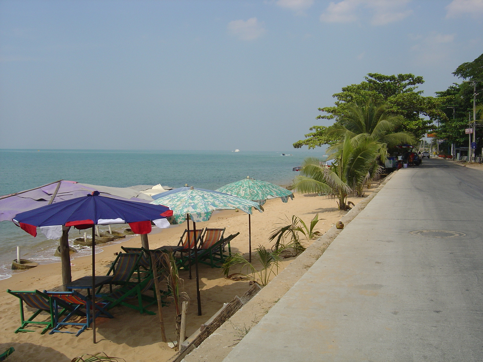 รูปถ่าย ไทย(Thailand) หาดจอมเทียน(Jomtien Beach) 2005-01 69