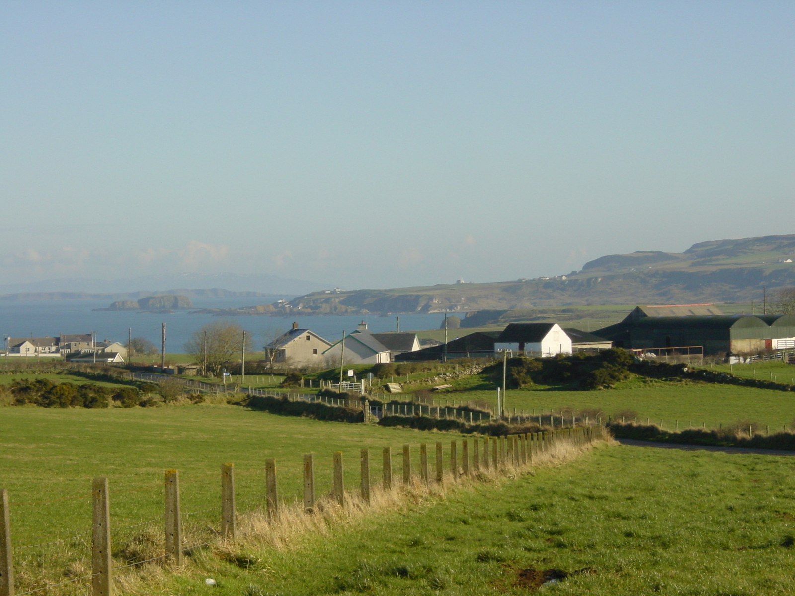 รูปถ่าย ไอร์แลนด์เหนือ(North Ireland) ชายฝั่งแอนทริม(Antrim coast) 2001-02 12