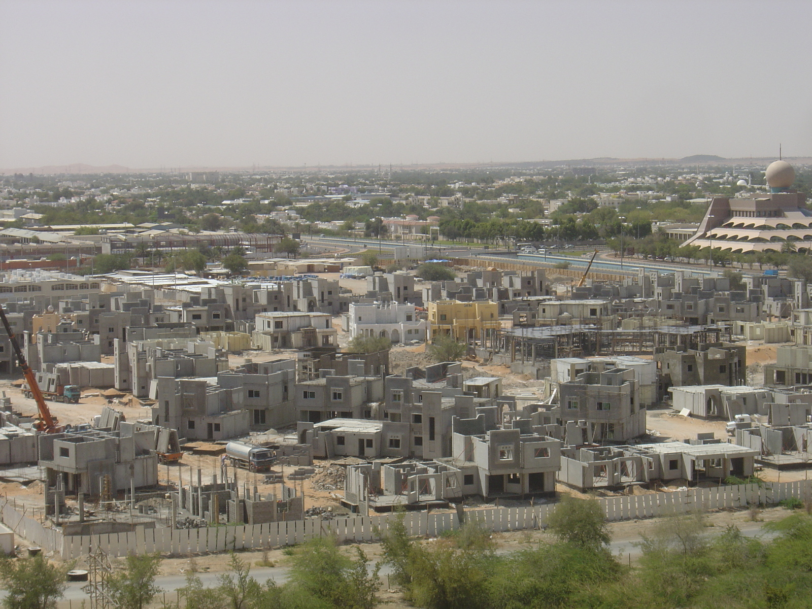 รูปถ่าย สหรัฐอาหรับเอมิเรตส์(United Arab Emirates) อาเลอิน(Al Ain) 2005-03 93