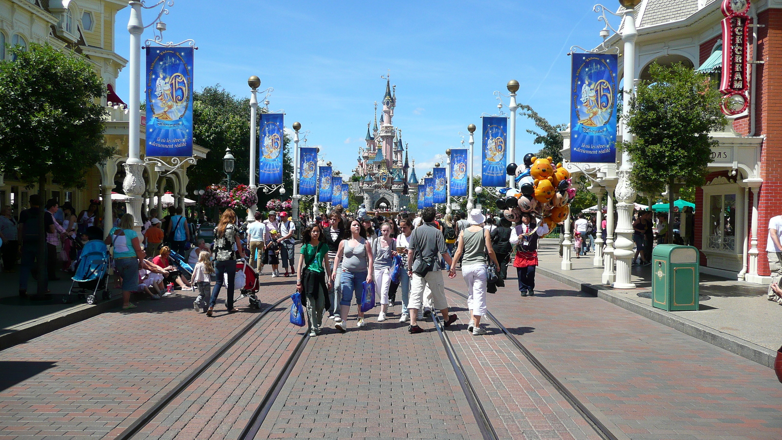 รูปถ่าย ฝรั่งเศส(France) ดิสนีย์แลนด์ปารีส(Disneyland Paris) เมนสตรีต(Main Street) 2007-07 11