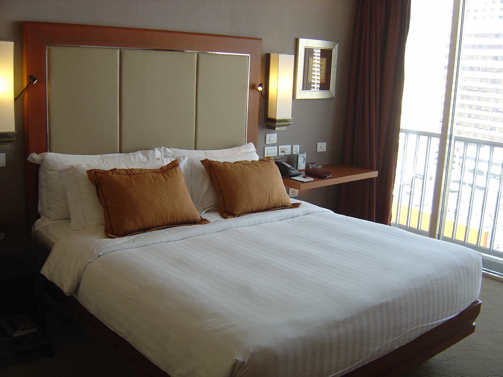 รูปถ่าย ไทย(Thailand) กรุงเทพมหานคร(Bangkok) โรงแรมดุสิตธานี(Dusit Tani Hotel) 2005-12 40