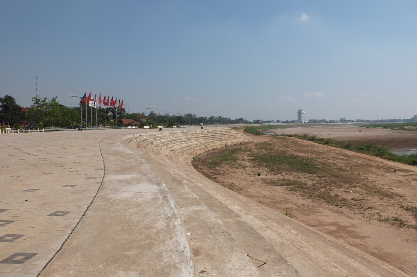 รูปถ่าย ลาว(Laos) เวียงจันทน์(Vientiane) 2012-12 173