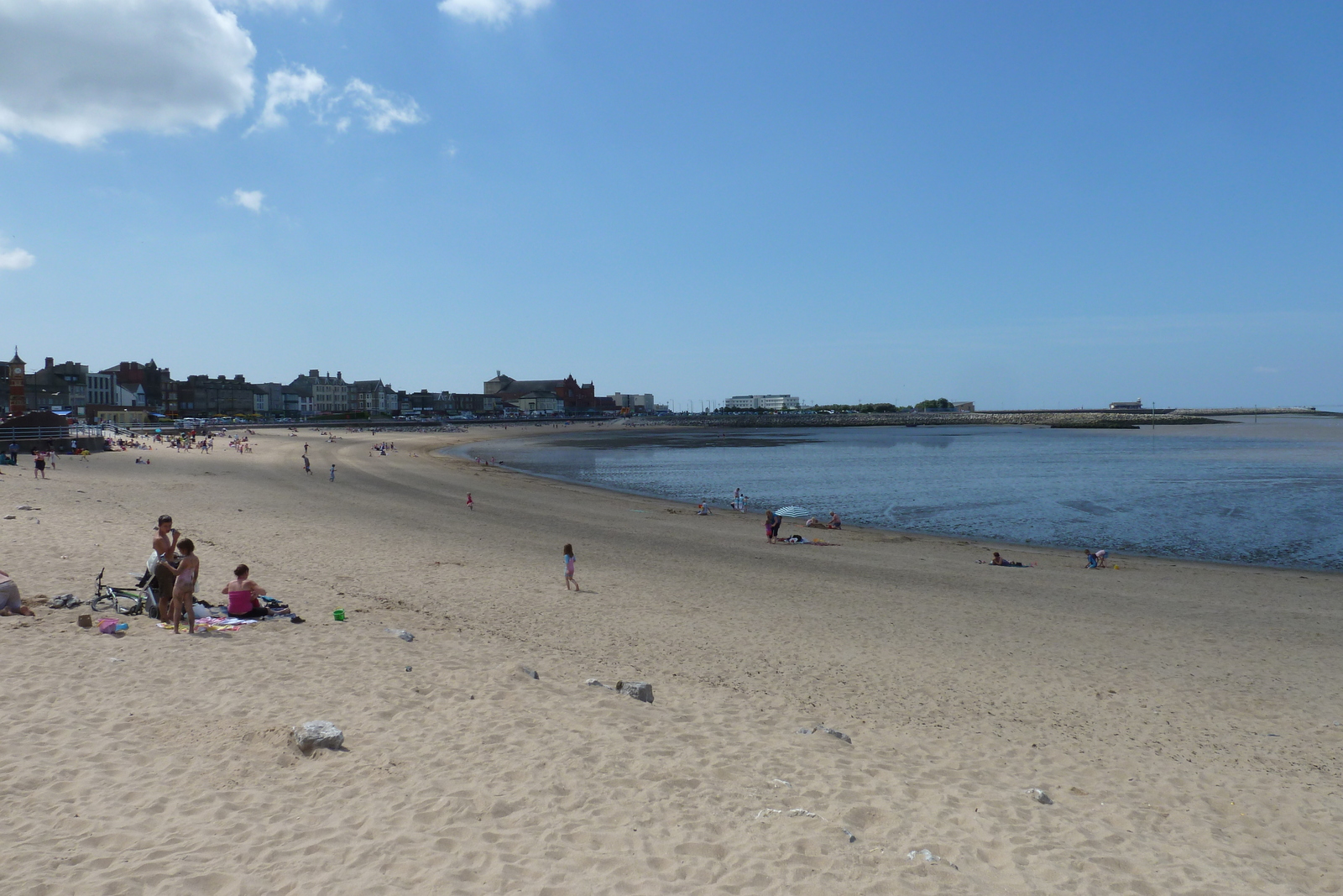 รูปถ่าย อังกฤษ(United Kingdom) มอร์แคม(Morecambe) 2011-07 6