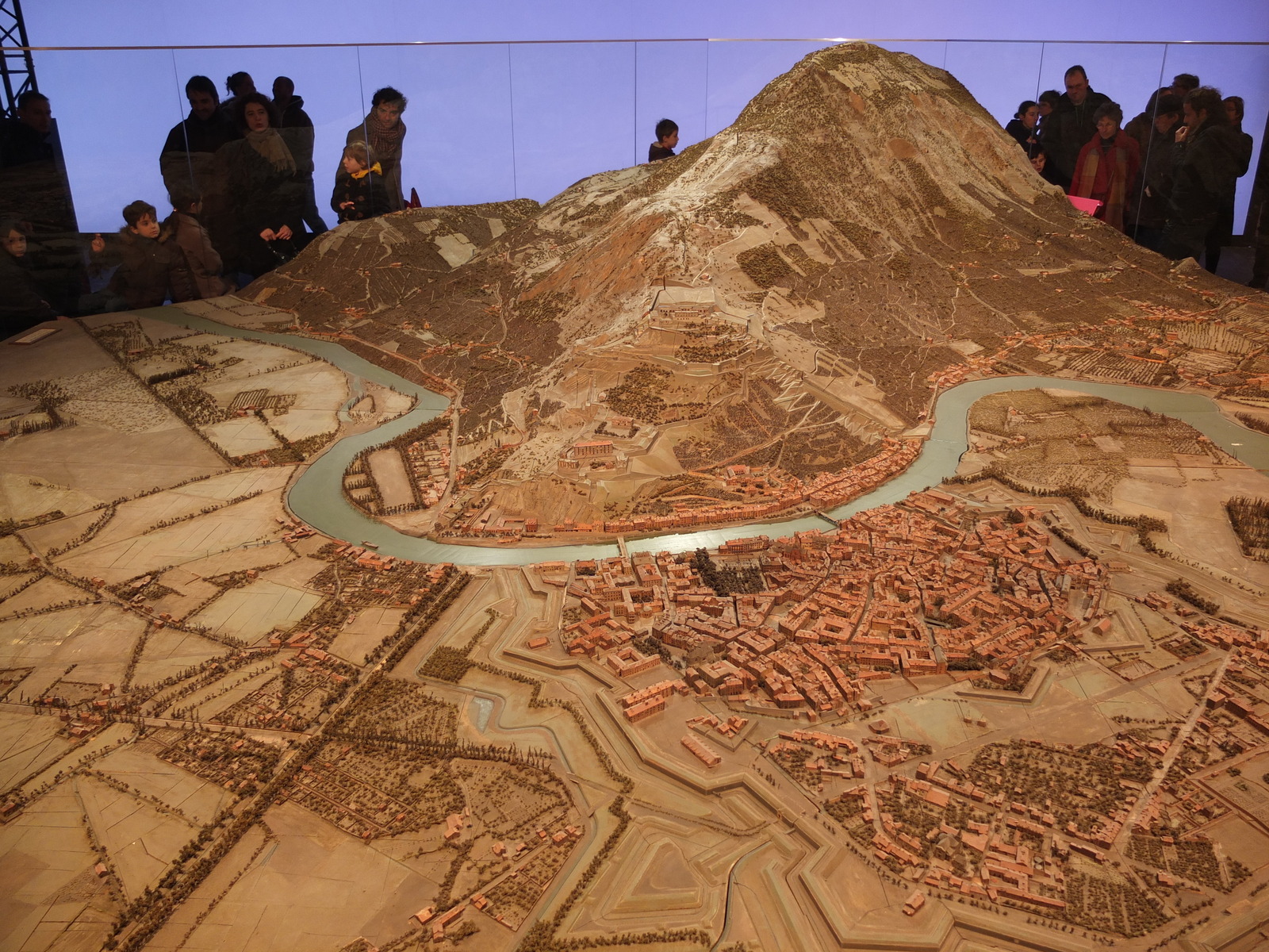 รูปถ่าย ฝรั่งเศส(France) ปารีส(Paris) กร็องปาเล(Grand Palais) 2012-01 118