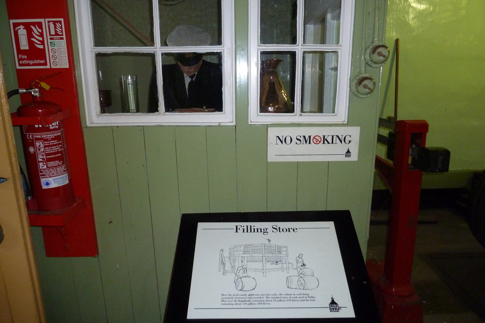 รูปถ่าย อังกฤษ(United Kingdom) สกอตแลนด์(Scotland) โรงกลั่นดัลลัสดู(Dallas Dhu Distillery) 2011-07 18