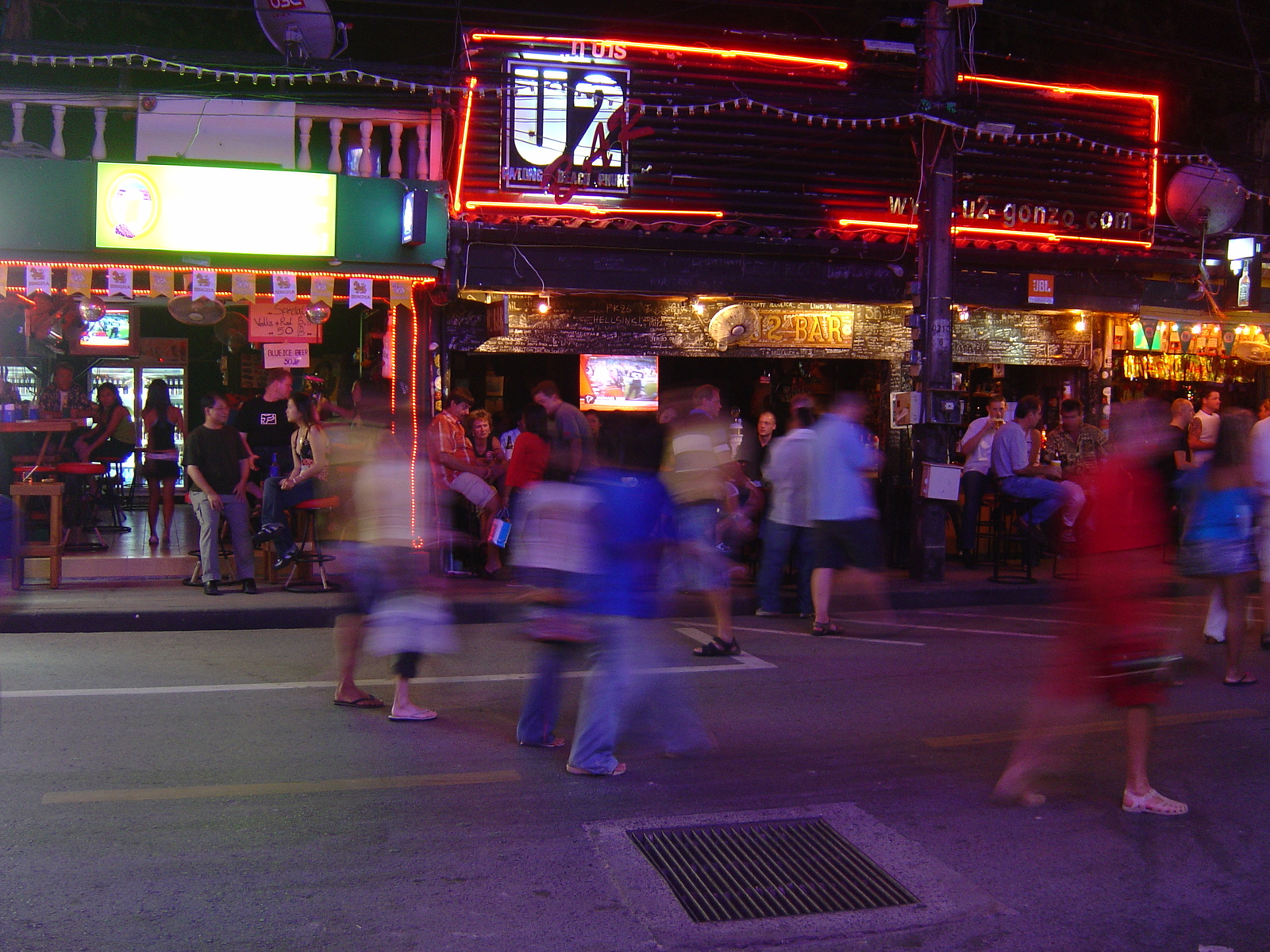 รูปถ่าย ไทย(Thailand) ภูเก็ต(Phuket) ป่าตอง(Patong) สีสันกลางคืน(night) 2005-12 6