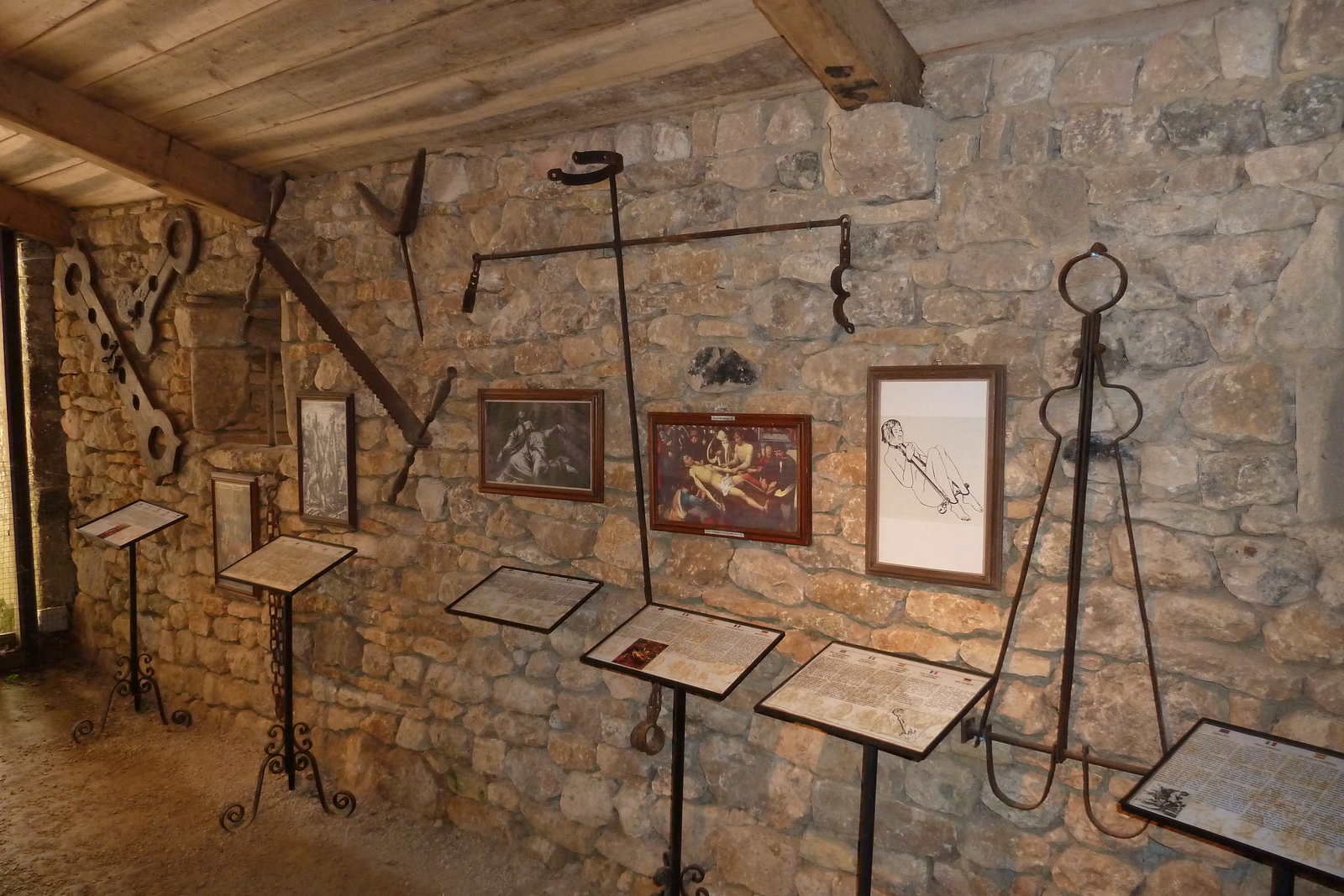 รูปถ่าย ฝรั่งเศส(France) บ้านป้อมเดอเรญัก(Maison Forte de Reignac) 2010-08 82