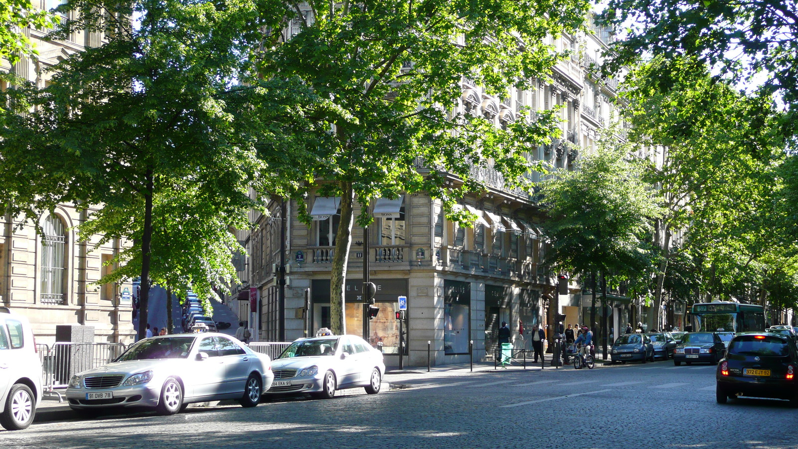 รูปถ่าย ฝรั่งเศส(France) ปารีส(Paris) ประตูชัย(Etoile and Arc de Triomphe) 2007-05 87