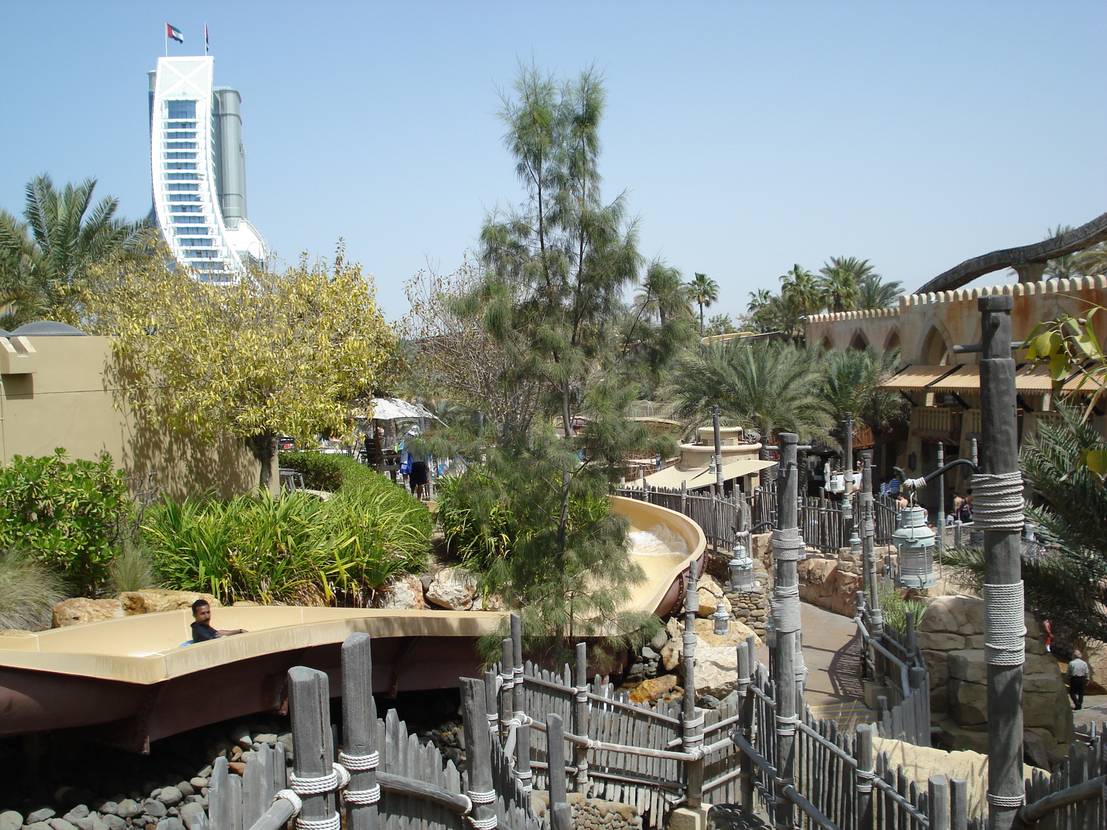 รูปถ่าย สหรัฐอาหรับเอมิเรตส์(United Arab Emirates) ดูไบ(Dubai) สวนน้ำไวลด์วาดี(Wild Wadi) 2007-03 209