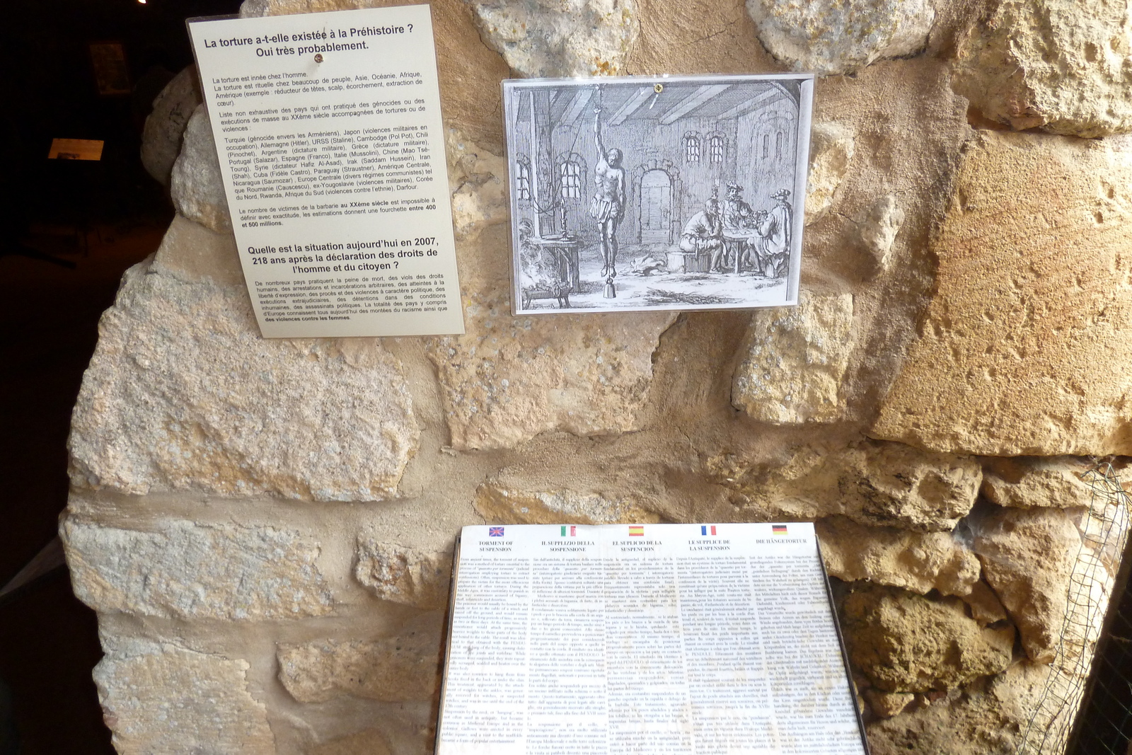 รูปถ่าย ฝรั่งเศส(France) บ้านป้อมเดอเรญัก(Maison Forte de Reignac) 2010-08 72