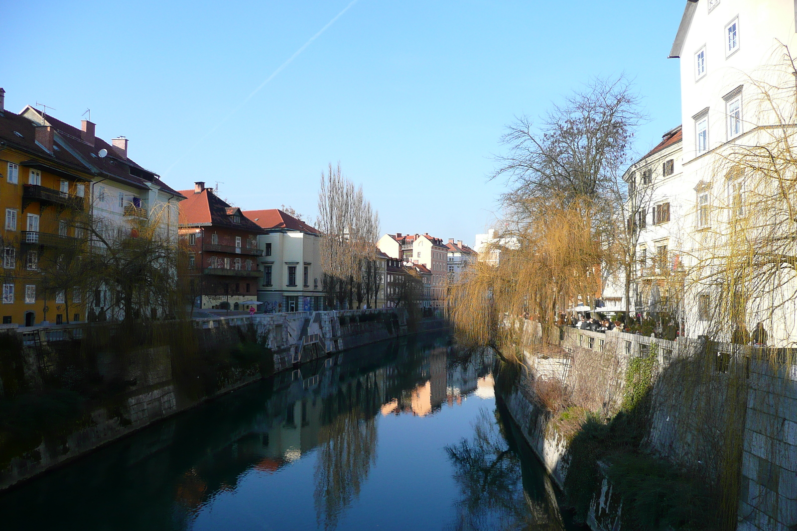 รูปถ่าย สโลวีเนีย(Slovenia) ลีอูบลีอานา(Ljubljana) เมืองเก่า(Historic Centre) 2008-01 73