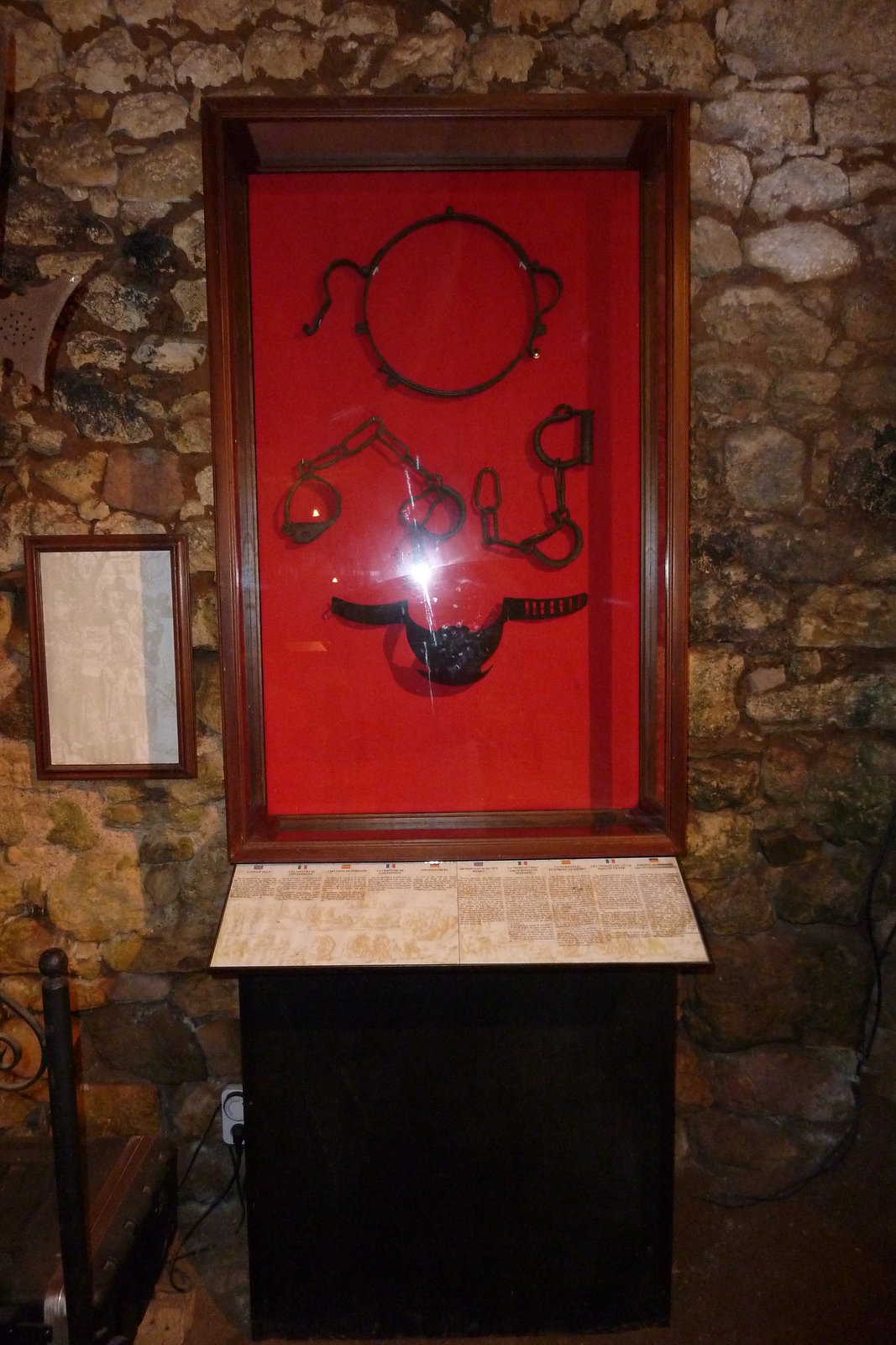 รูปถ่าย ฝรั่งเศส(France) บ้านป้อมเดอเรญัก(Maison Forte de Reignac) 2010-08 59