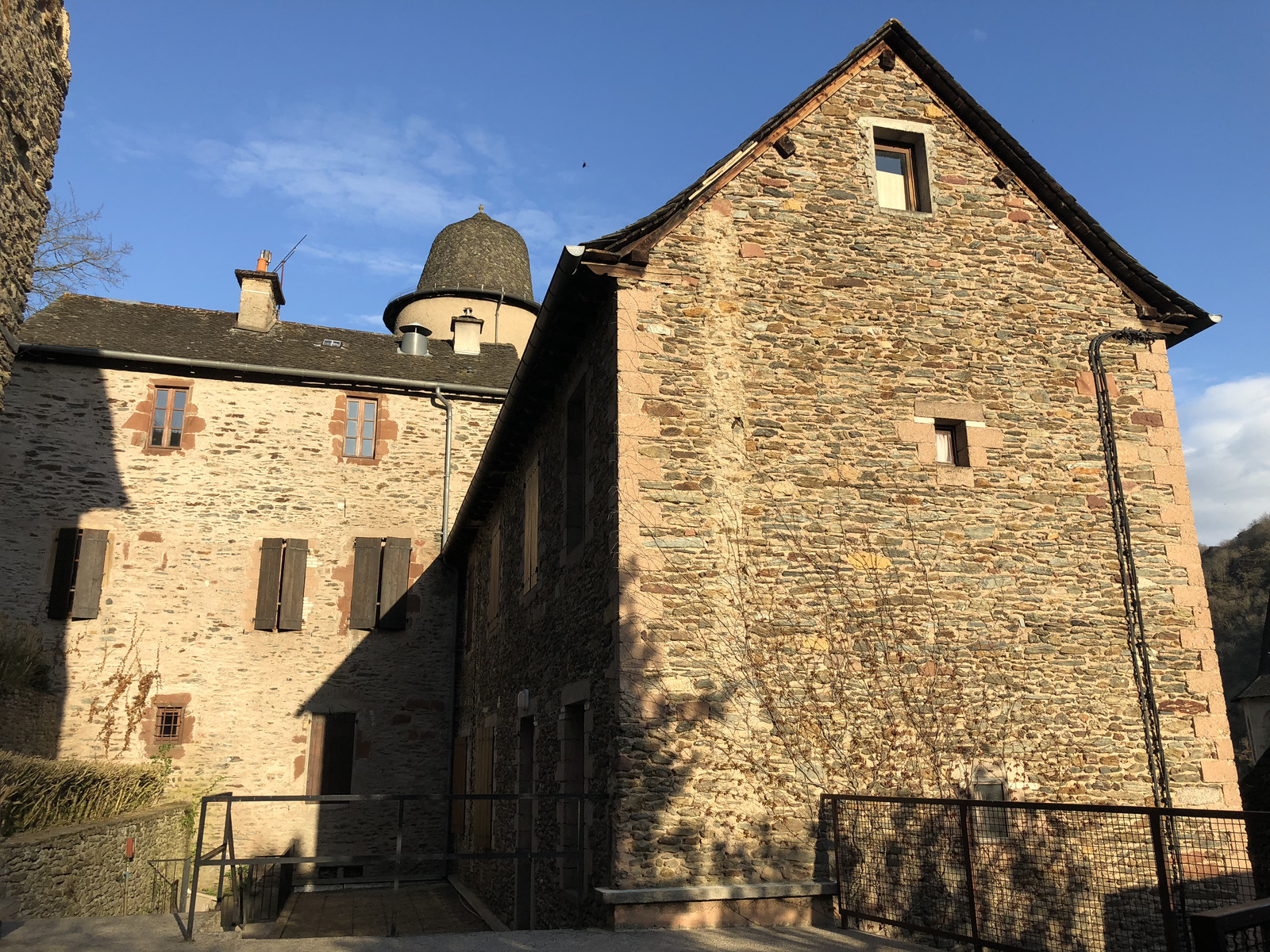 รูปถ่าย ฝรั่งเศส(France) กงก์(Conques) 2018-04 0