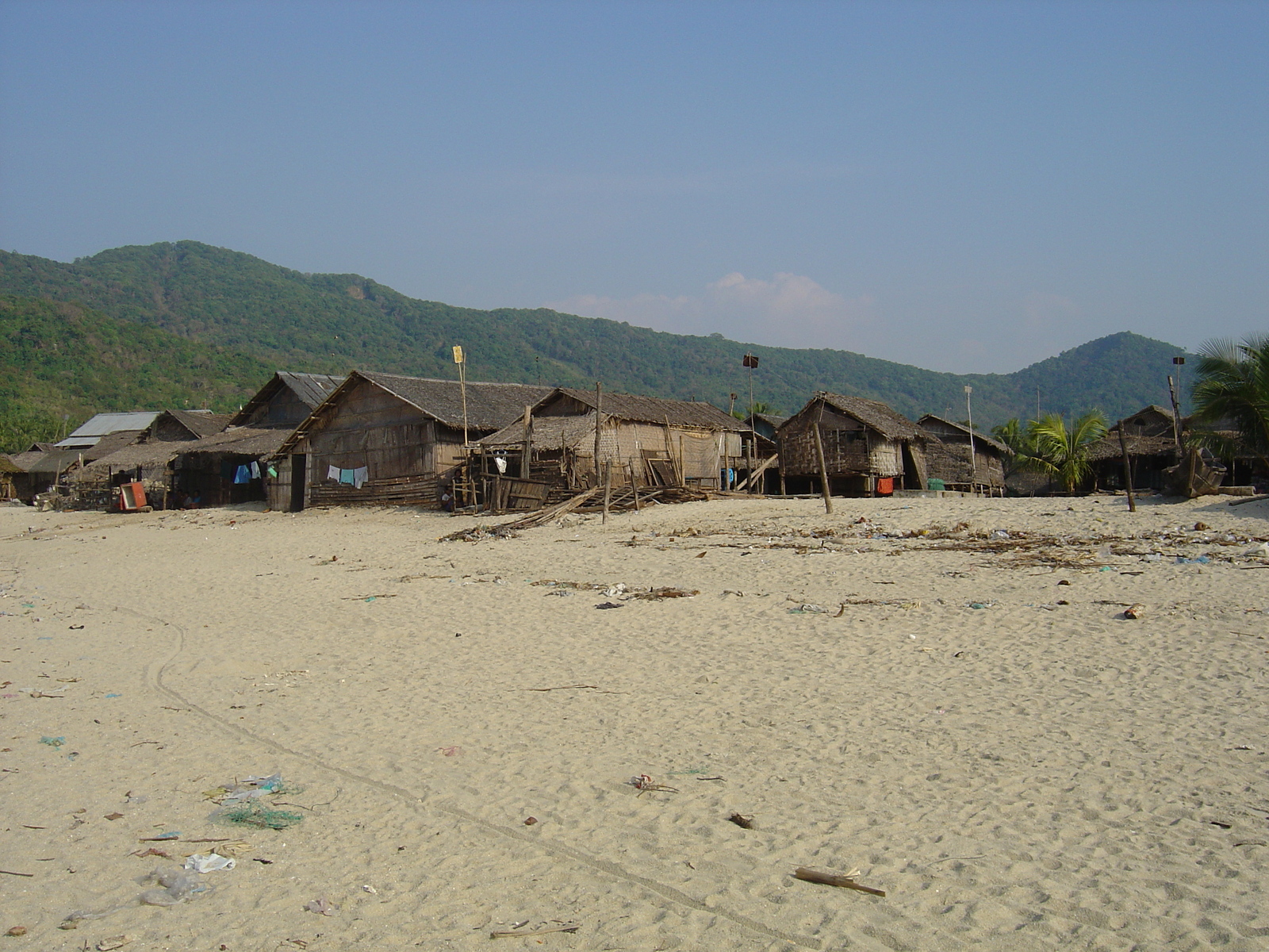 รูปถ่าย พม่า(Myanmar) หาดหม่องมะกัน(Maungmagan beach) 2005-01 60