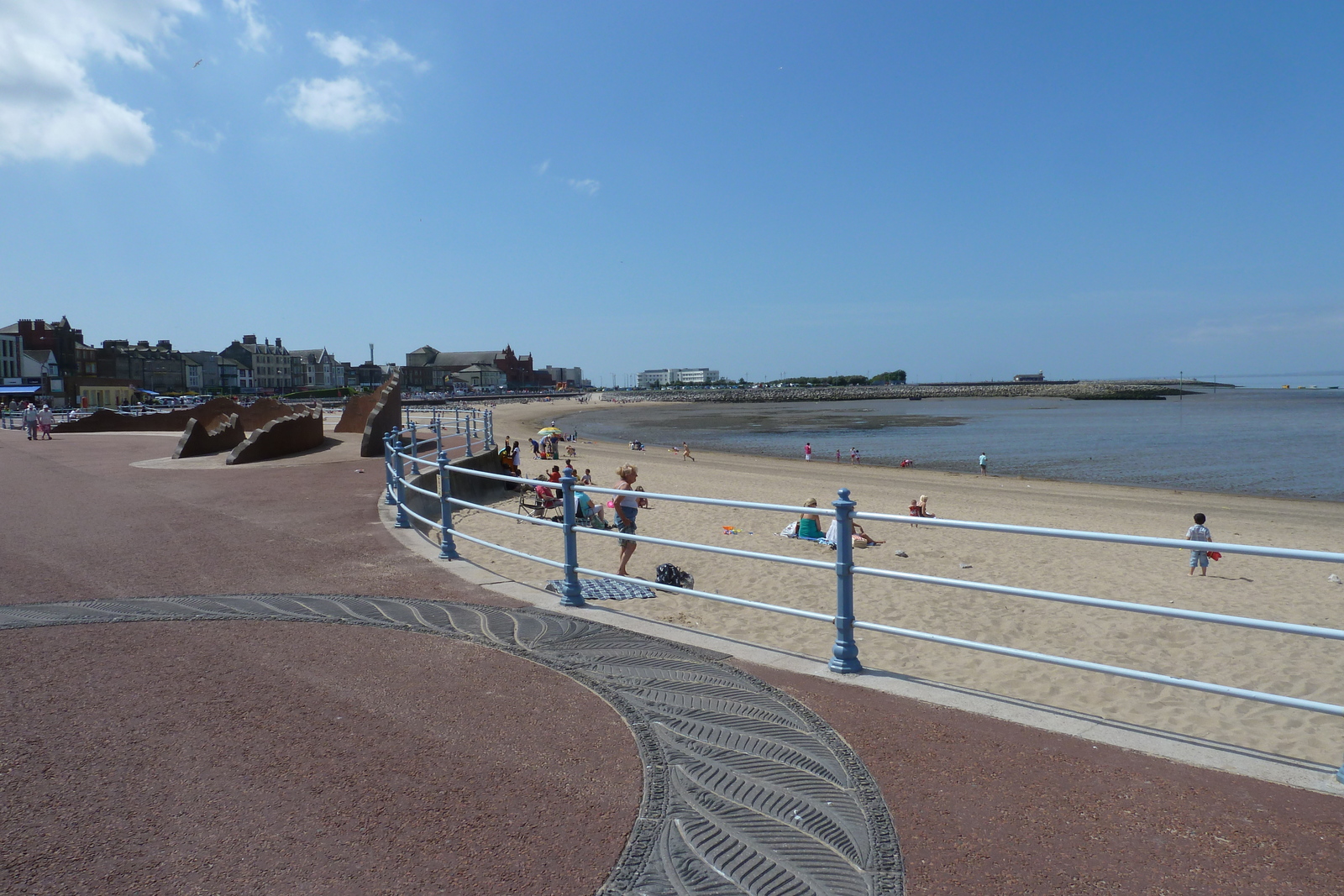 รูปถ่าย อังกฤษ(United Kingdom) มอร์แคม(Morecambe) 2011-07 15
