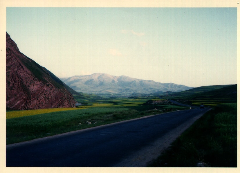 รูปถ่าย ทิเบต(Tibet) ถนนจากกูลมูทไปลาซา(Road Golmut to Lhasa) 1994-07 4