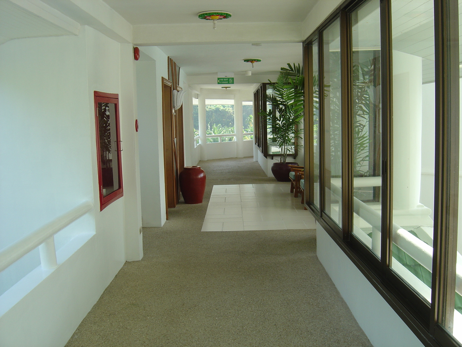 รูปถ่าย ไทย(Thailand) ภูเก็ต(Phuket) โรงแรมเลอเมอริเดียน ภูเก็ตบีช(Meridien Phuket Beach Hotel) 2005-12 54