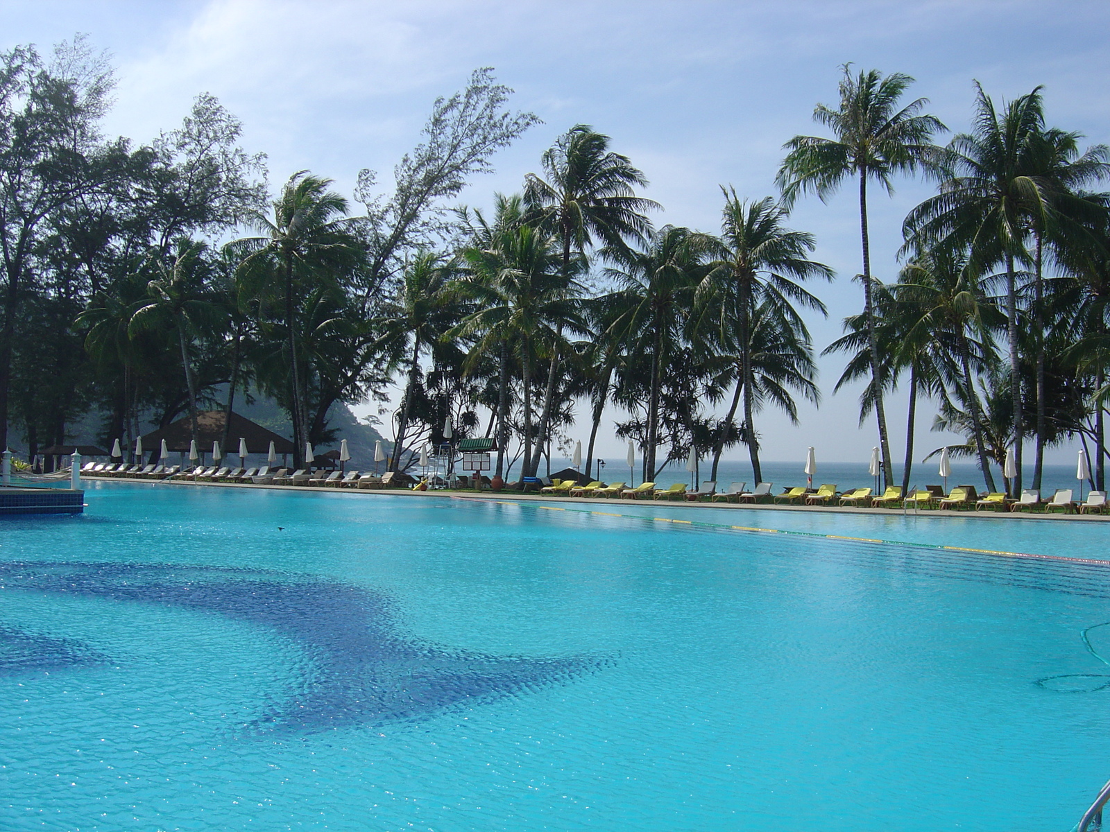 รูปถ่าย ไทย(Thailand) ภูเก็ต(Phuket) โรงแรมเลอเมอริเดียน ภูเก็ตบีช(Meridien Phuket Beach Hotel) 2005-12 29