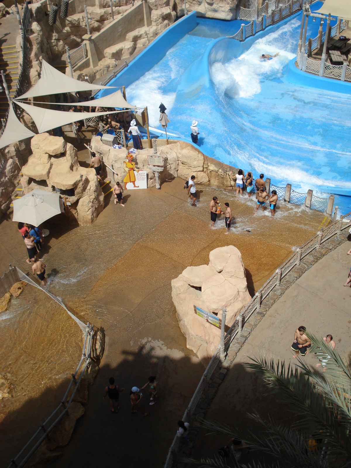 รูปถ่าย สหรัฐอาหรับเอมิเรตส์(United Arab Emirates) ดูไบ(Dubai) สวนน้ำไวลด์วาดี(Wild Wadi) 2007-03 178