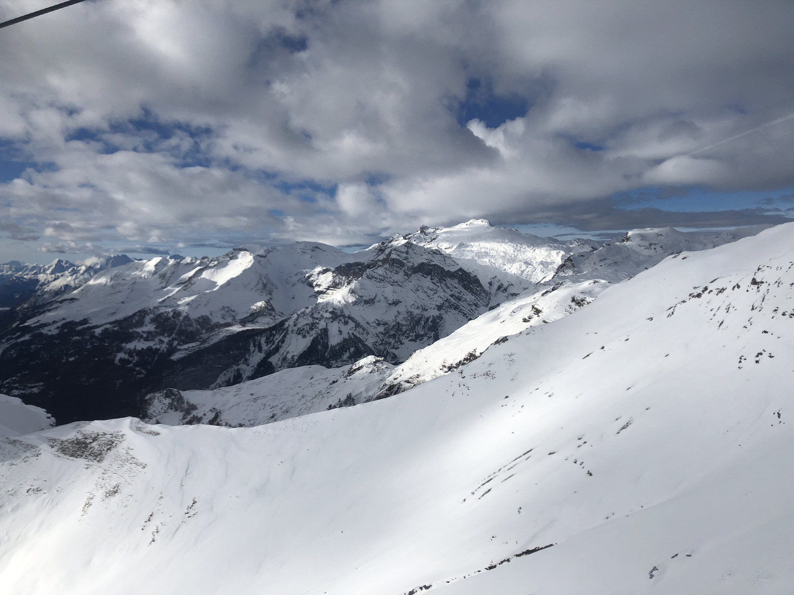 รูปถ่าย สวิสเซอร์แลนด์(Switzerland) ครองส์-มงตานา(Crans Montana) 2020-12 418