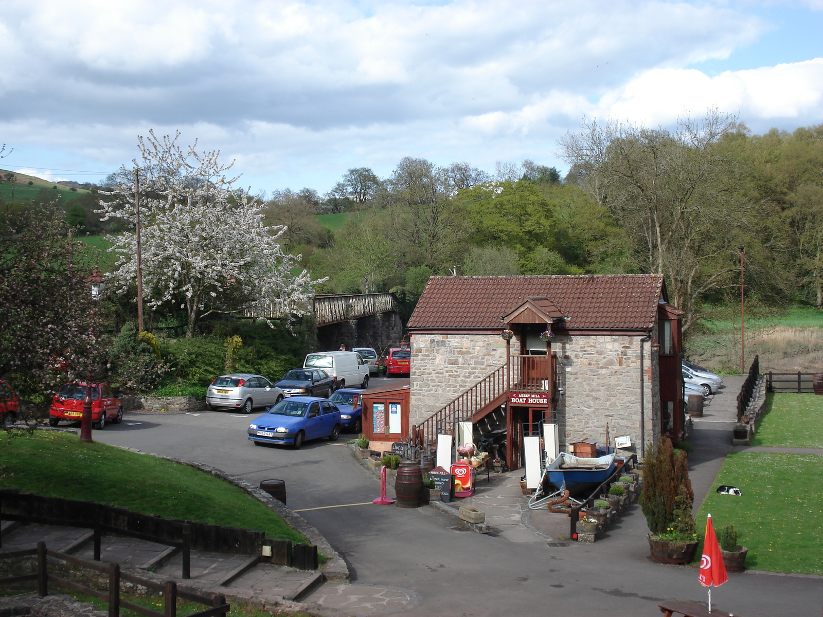 รูปถ่าย อังกฤษ(United Kingdom) ทินเทิร์น(Tintern) 2006-05 61