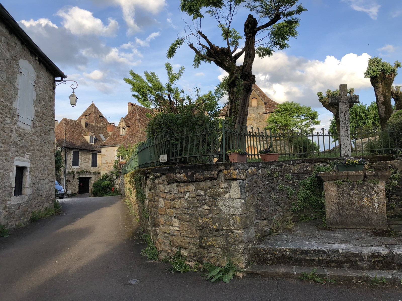 รูปถ่าย ฝรั่งเศส(France) กาเรนนัก(Carennac) 2018-04 119
