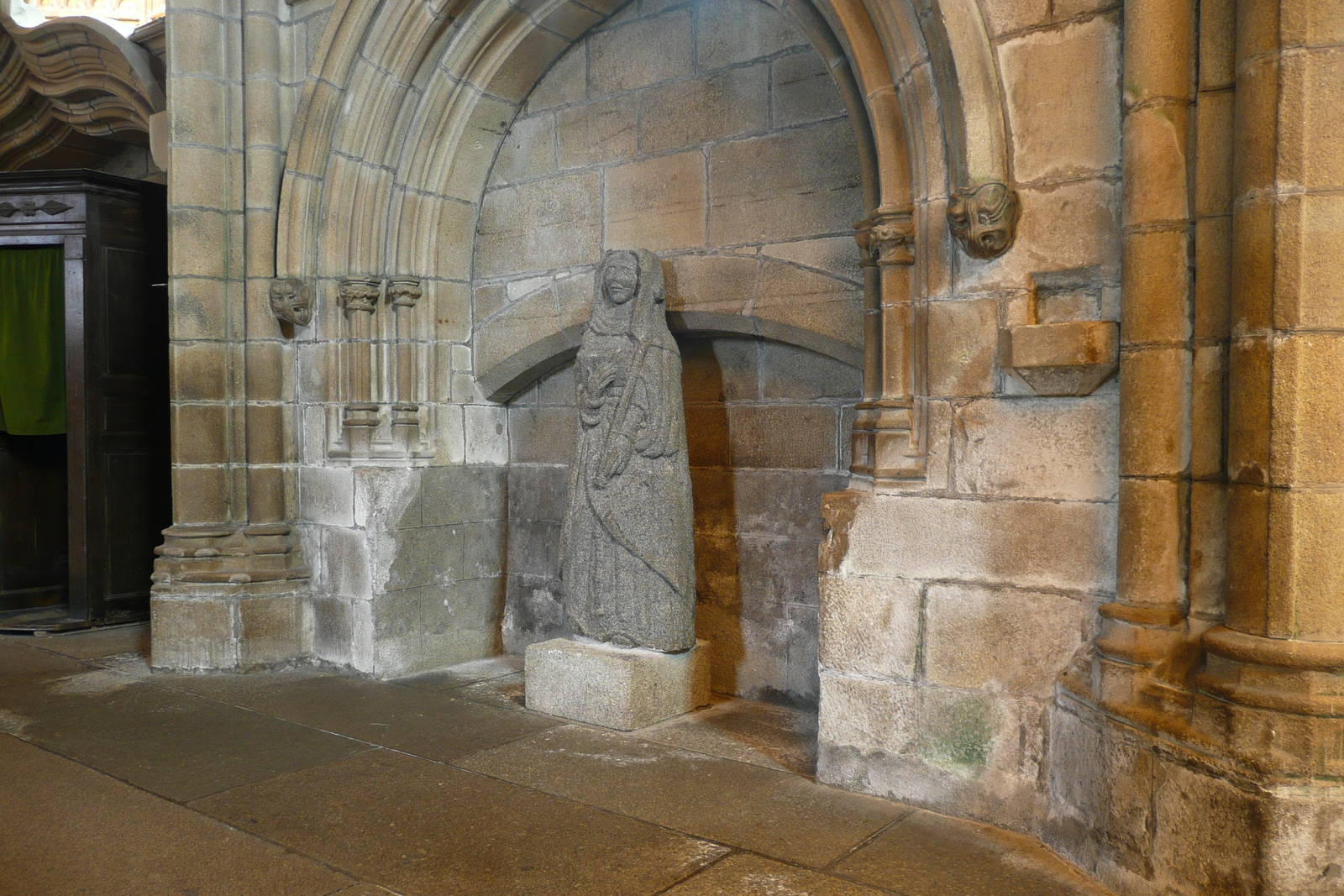 รูปถ่าย ฝรั่งเศส(France) แซ็ง-ปอล-เดอ-เลอง(St Pol de Leon) 2007-08 99