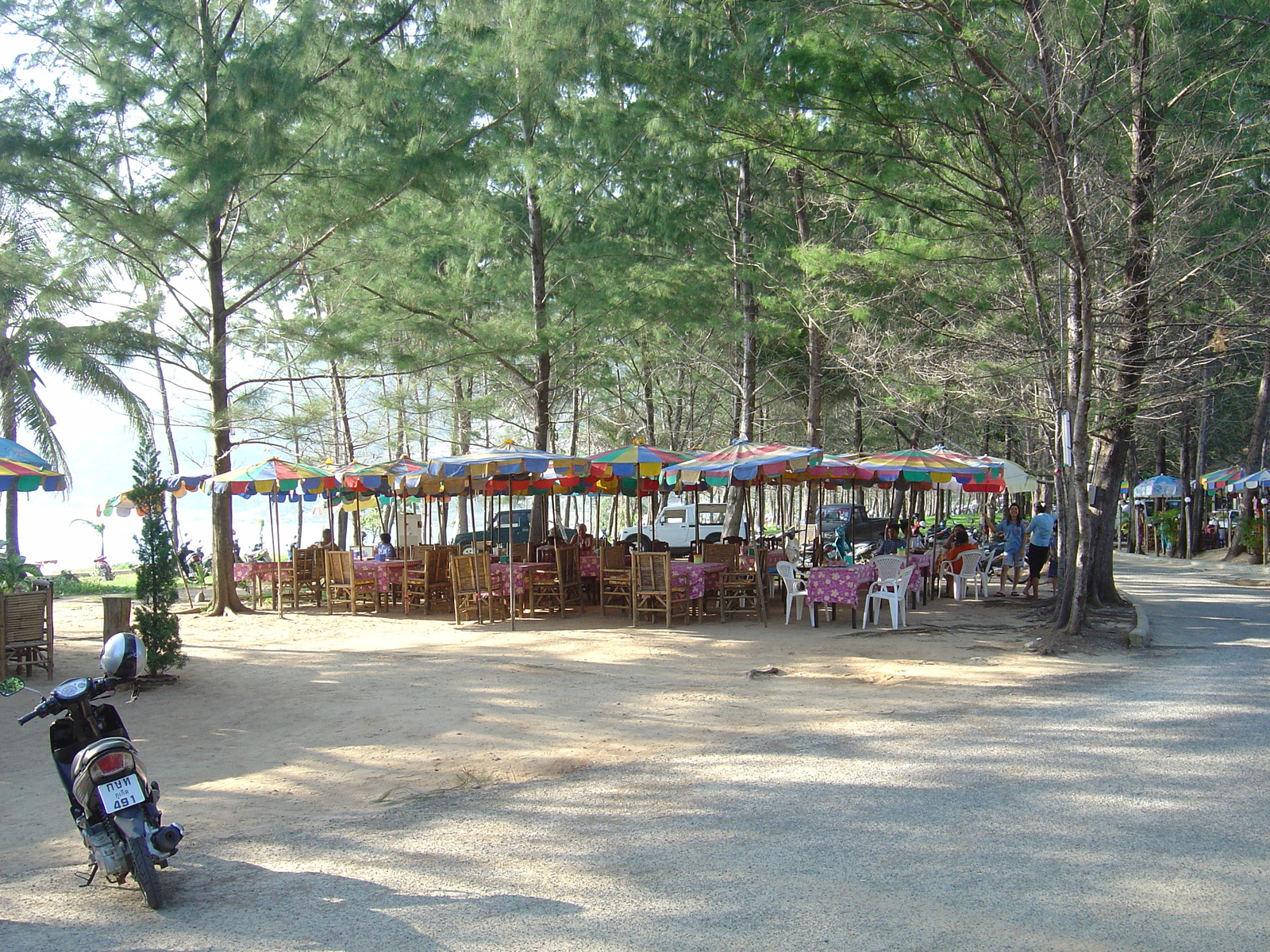 รูปถ่าย ไทย(Thailand) ภูเก็ต(Phuket) หาดในหาน(Nai Harn Beach) 2005-12 11