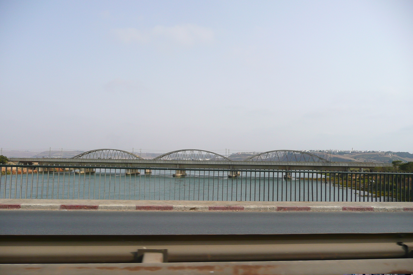 รูปถ่าย โมร็อกโก(Morocco) ถนนจากเฟสไปราบัต(Fes to Rabat Road) 2008-07 12