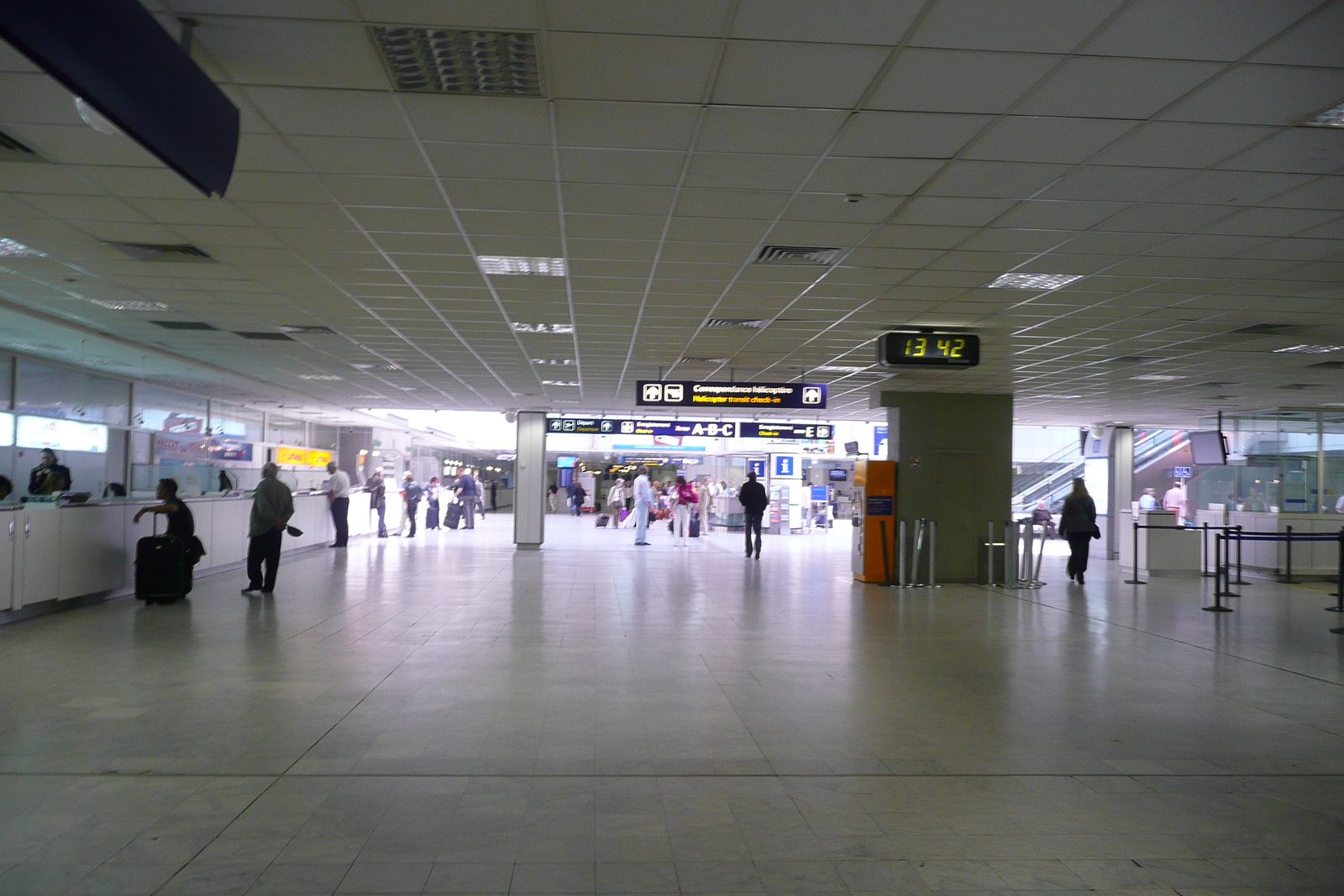 รูปถ่าย ฝรั่งเศส(France) ท่าอากาศยานนีซ(Nice Airport) 2008-04 3