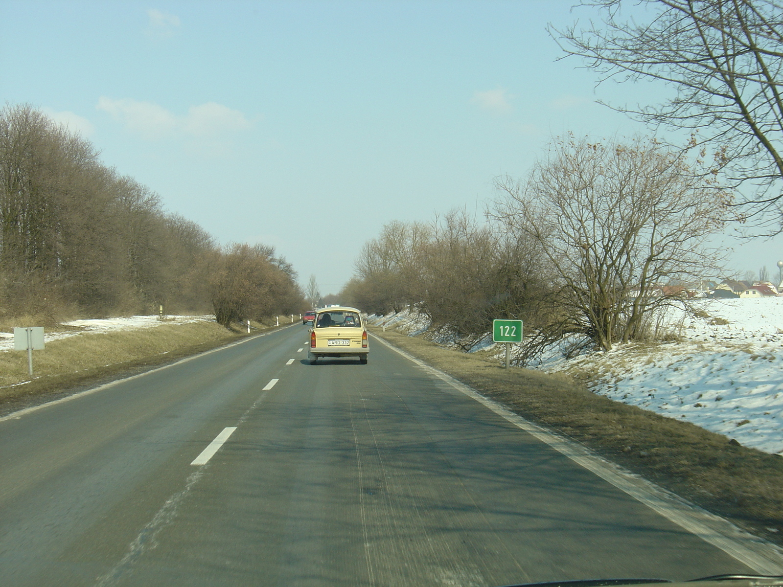 รูปถ่าย ฮังการี(Hungary) ถนนจากเปชไปบูดาเปสต์(Pecs to Budapest Road) 2005-03 6
