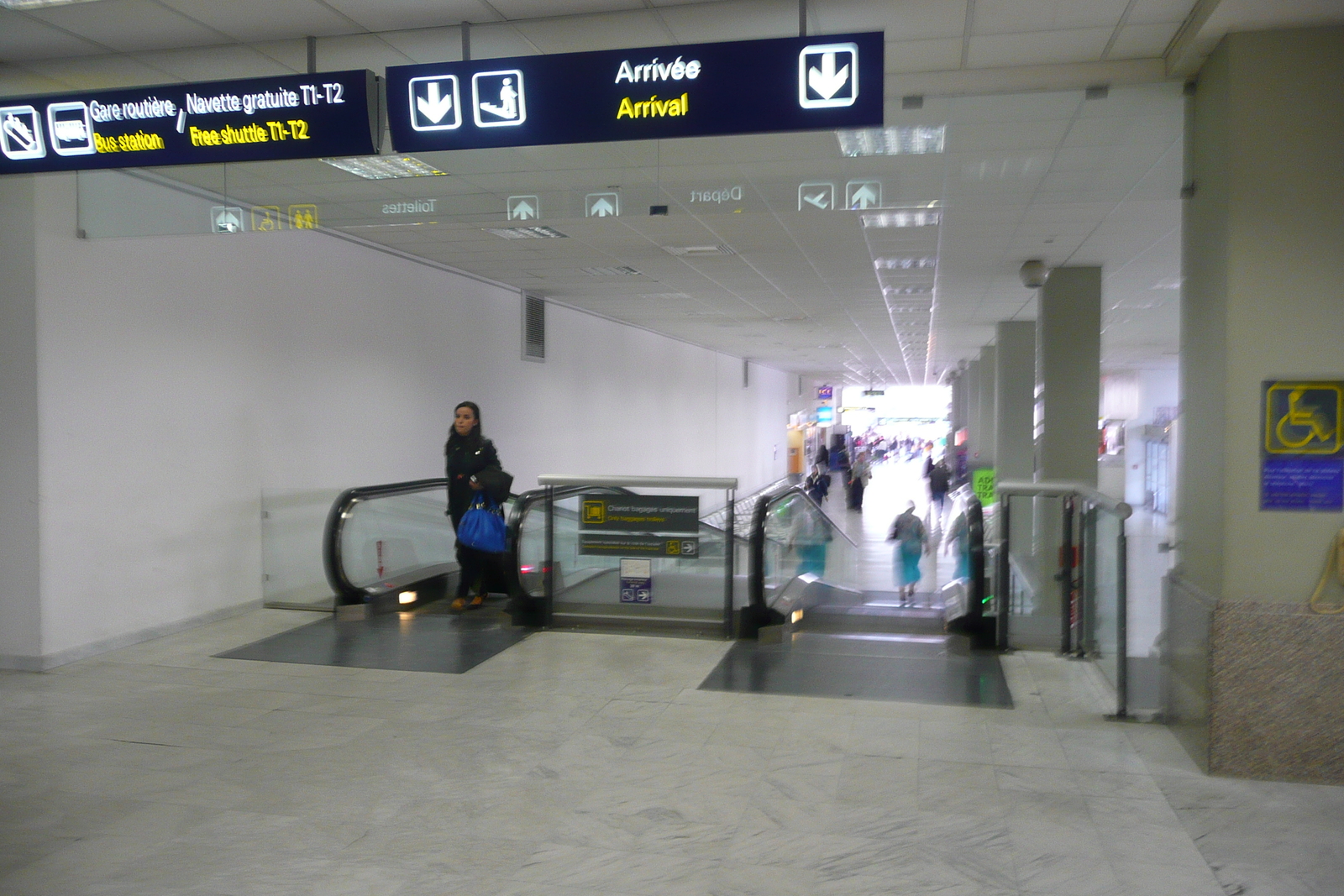 รูปถ่าย ฝรั่งเศส(France) ท่าอากาศยานนีซ(Nice Airport) 2008-04 5