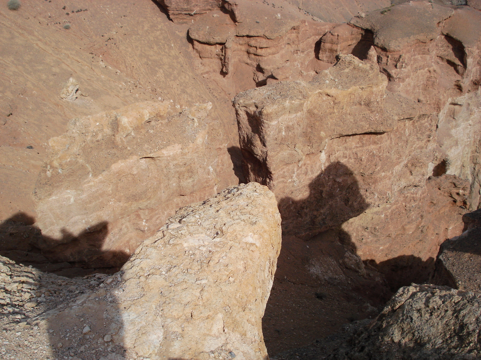รูปถ่าย คาซัคสถาน(Kazakhstan) หุบผาชารึน(Charyn Canyon) 2007-03 126
