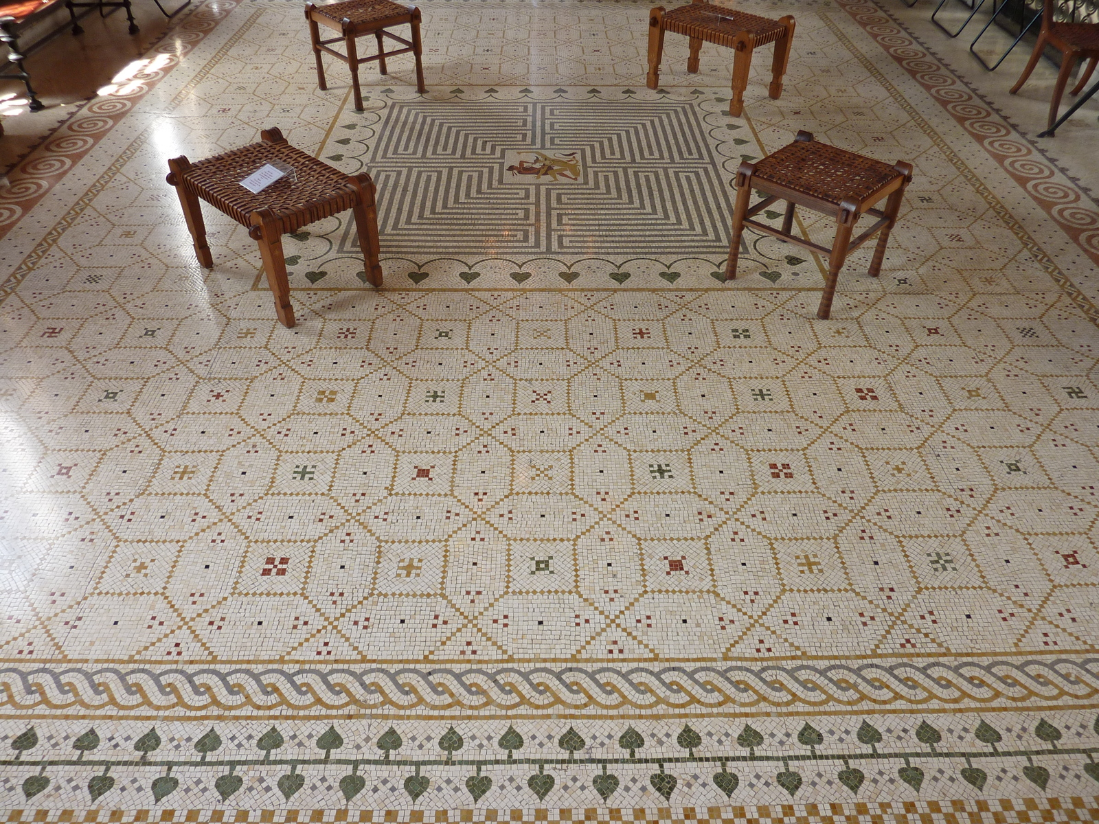 รูปถ่าย ฝรั่งเศส(France) โบลีเยอ-ซูร์-แมร์(Beaulieu sur Mer) วิลลาเกรีลอส(Villa Kerylos) 2009-05 46