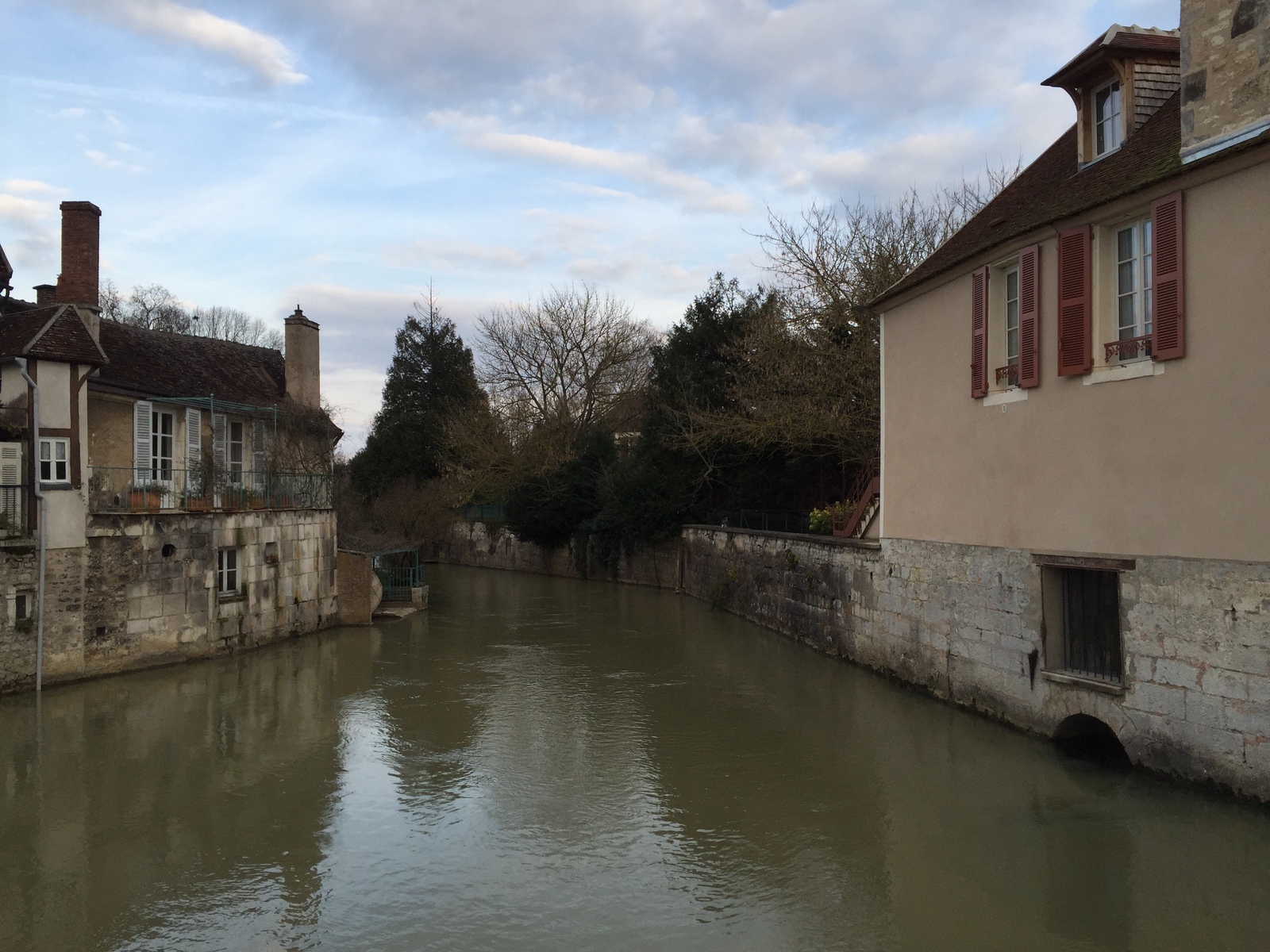 รูปถ่าย ฝรั่งเศส(France) ตอแนร์(Tonnerre) 2016-02 62