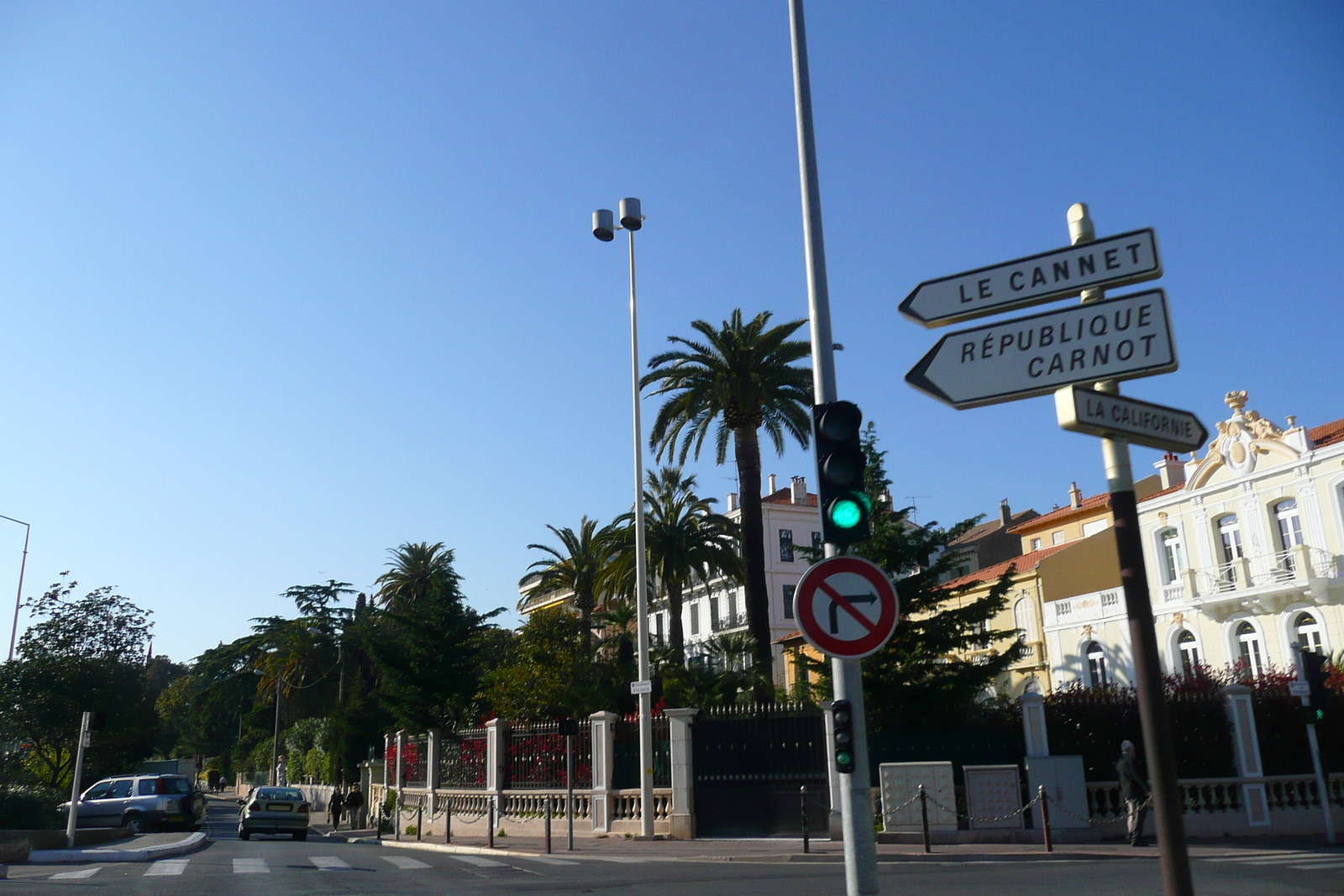 รูปถ่าย ฝรั่งเศส(France) คานส์(Cannes) ถนนดาลซัส(Boulevard D'Alsace) 2008-03 3