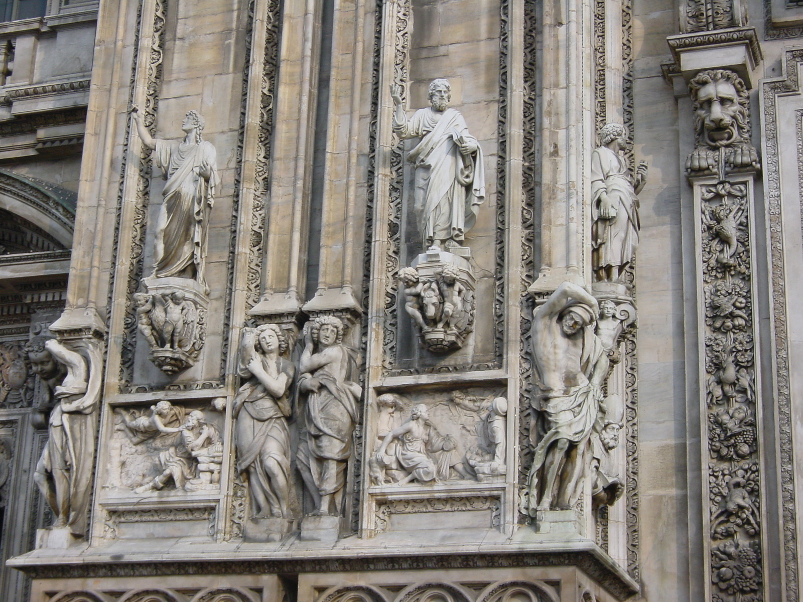รูปถ่าย อิตาลี(Italy) มิลาน(Milan) ดัวโม(Duomo) 2001-10 25