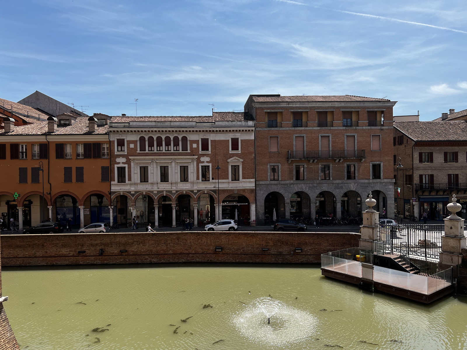 รูปถ่าย อิตาลี(Italy) แฟร์รารา(Ferrara) 2022-05 2
