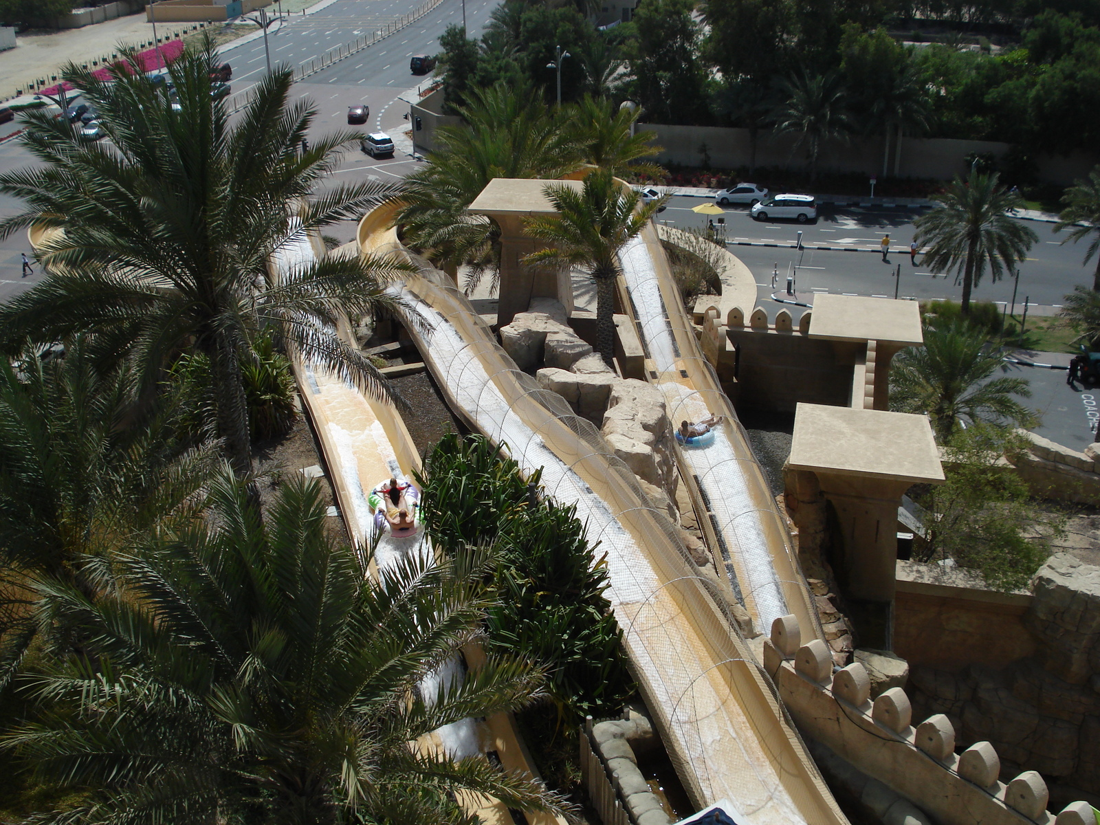 รูปถ่าย สหรัฐอาหรับเอมิเรตส์(United Arab Emirates) ดูไบ(Dubai) สวนน้ำไวลด์วาดี(Wild Wadi) 2007-03 77