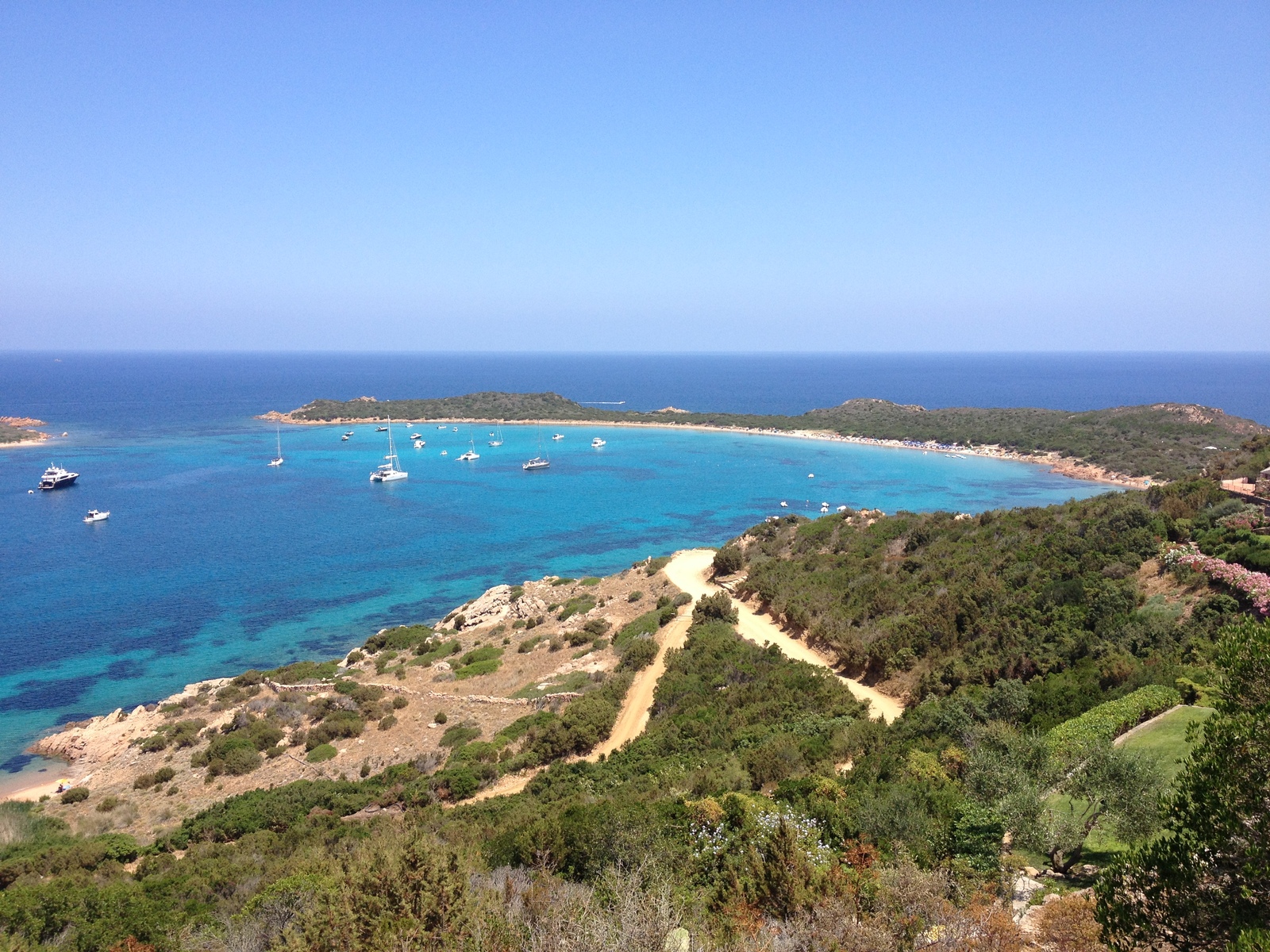 รูปถ่าย อิตาลี(Italy) ซาร์ดิเนีย(Sardinia) แหลมกาโปโกดากาวัลโล(Capo Coda Cavallo) 2015-06 15
