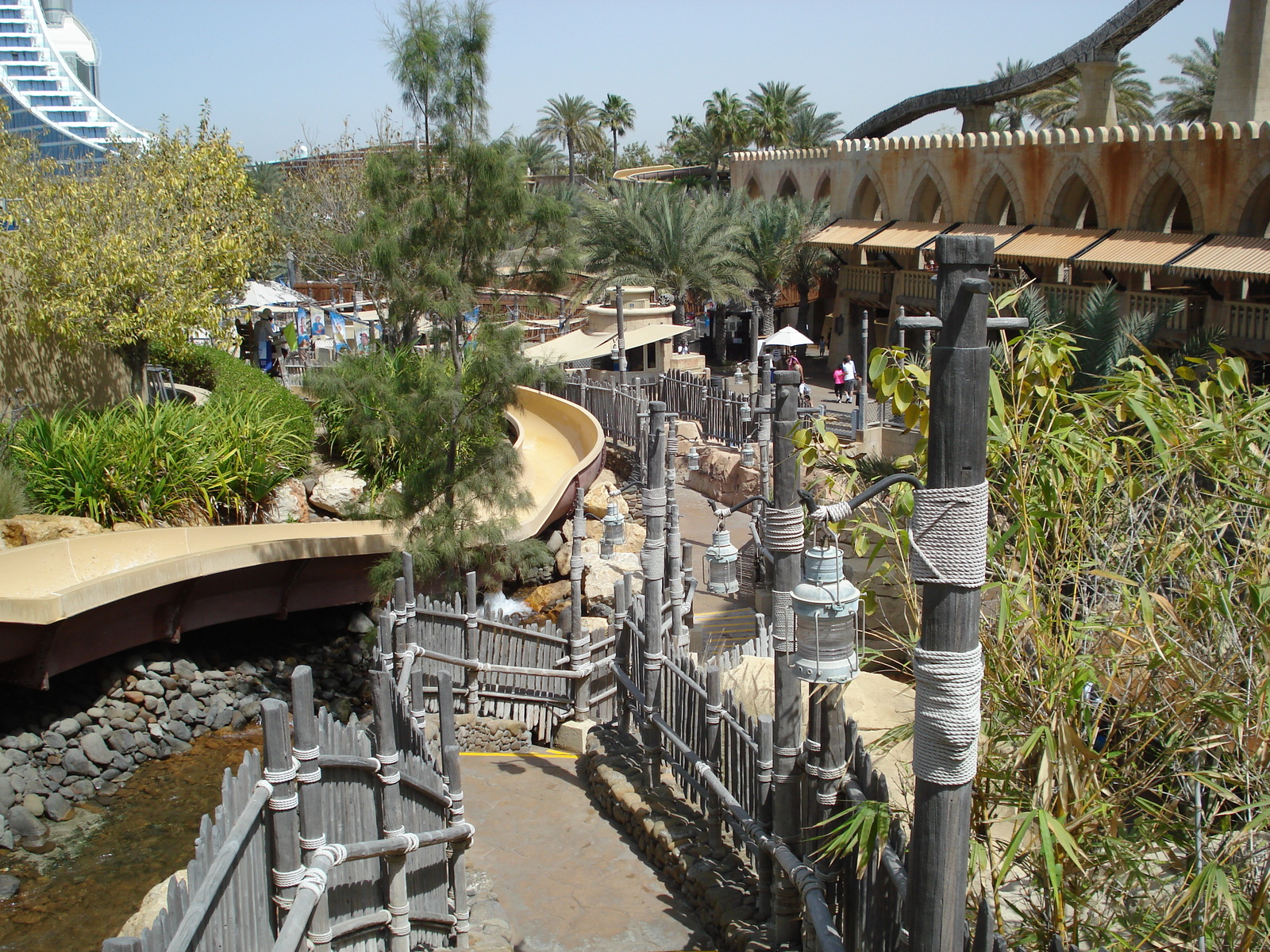รูปถ่าย สหรัฐอาหรับเอมิเรตส์(United Arab Emirates) ดูไบ(Dubai) สวนน้ำไวลด์วาดี(Wild Wadi) 2007-03 92