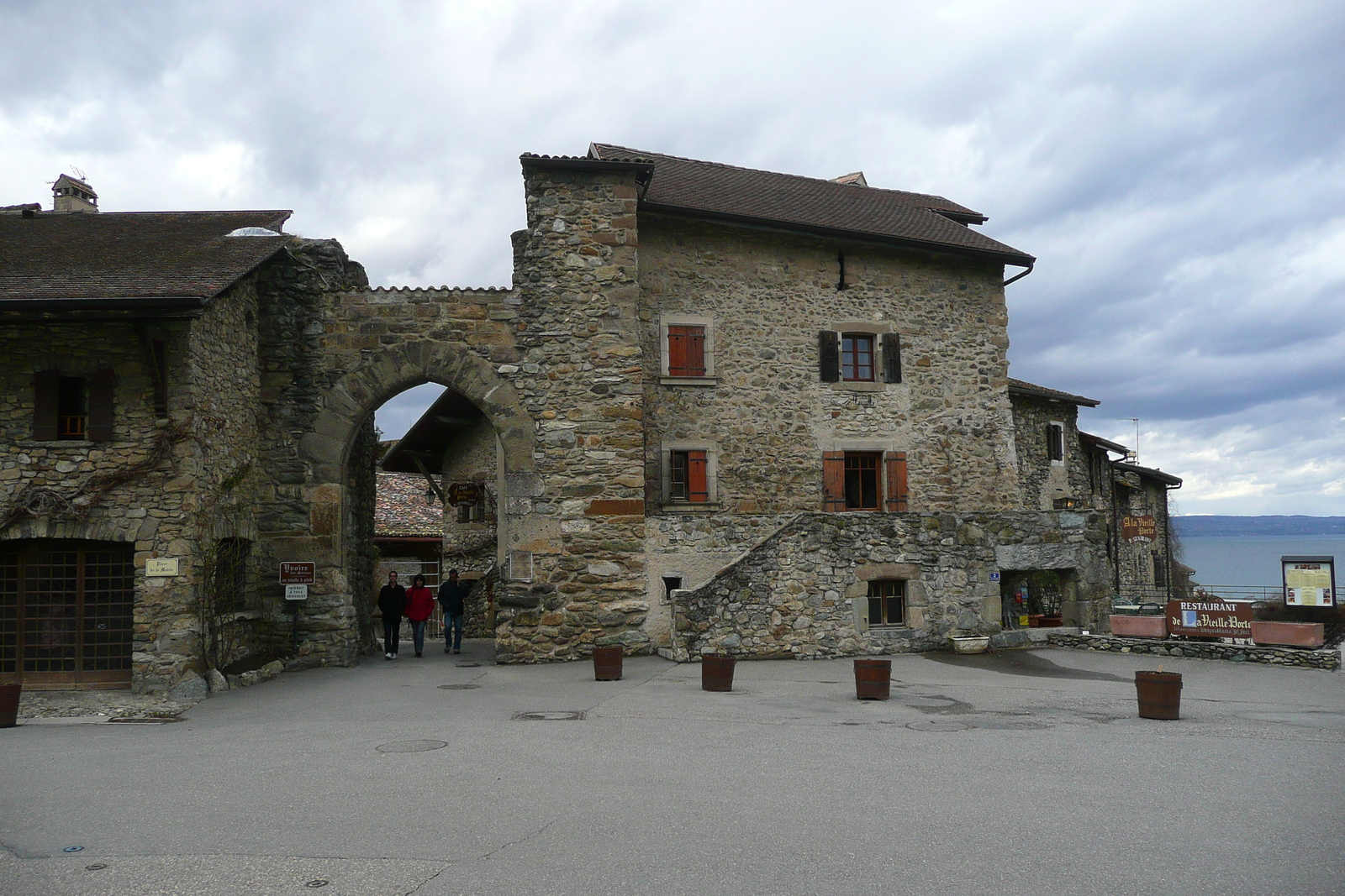 รูปถ่าย ฝรั่งเศส(France) อีวัวเรอ(Yvoire) 2010-02 51