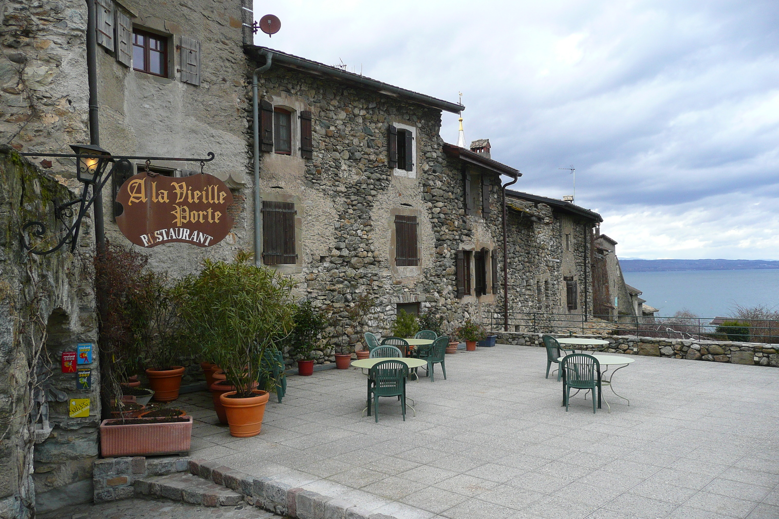 รูปถ่าย ฝรั่งเศส(France) อีวัวเรอ(Yvoire) 2010-02 56