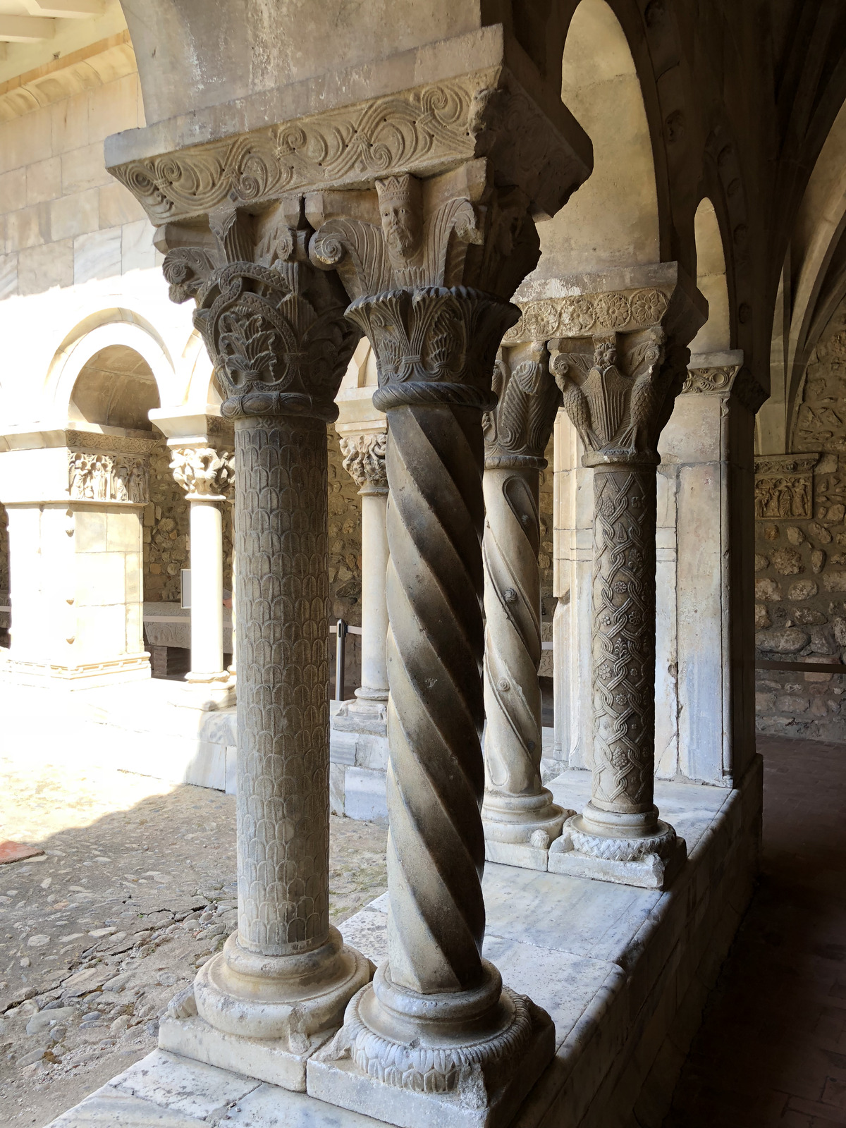 รูปถ่าย ฝรั่งเศส(France) แอลน์(Elne) 2018-04 101