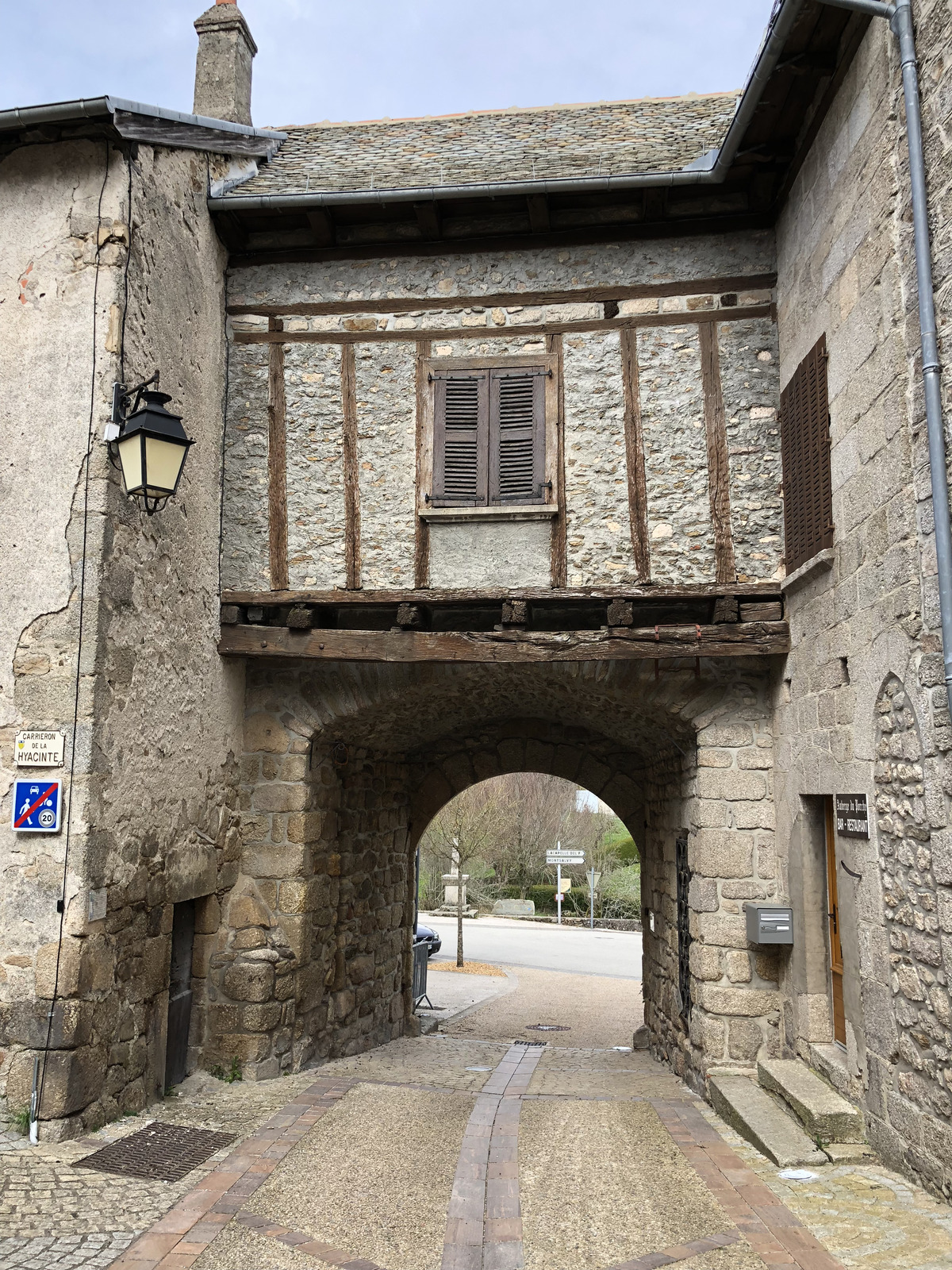 รูปถ่าย ฝรั่งเศส(France) มาร์กอแลส(Marcoles) 2018-04 17
