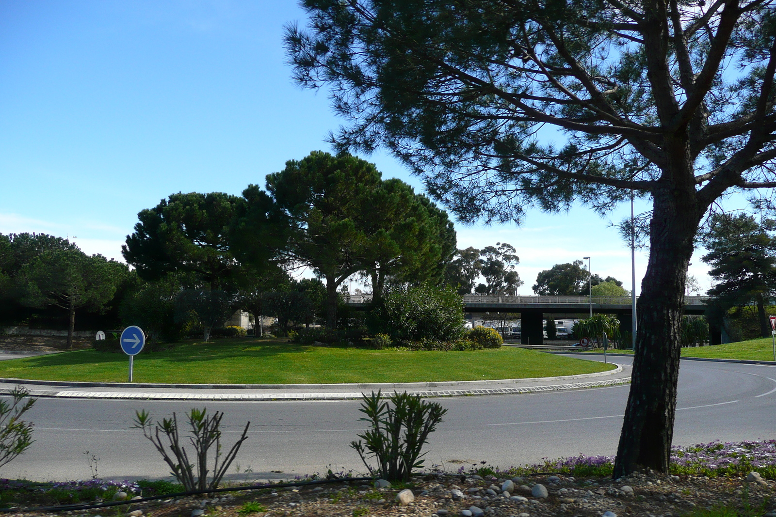 รูปถ่าย ฝรั่งเศส(France) เฟรนช์ริวิเอรา(French Riviera) ถนนจากว็องส์ไปกาญ(Vence to Cagnes road) 2008-03 30