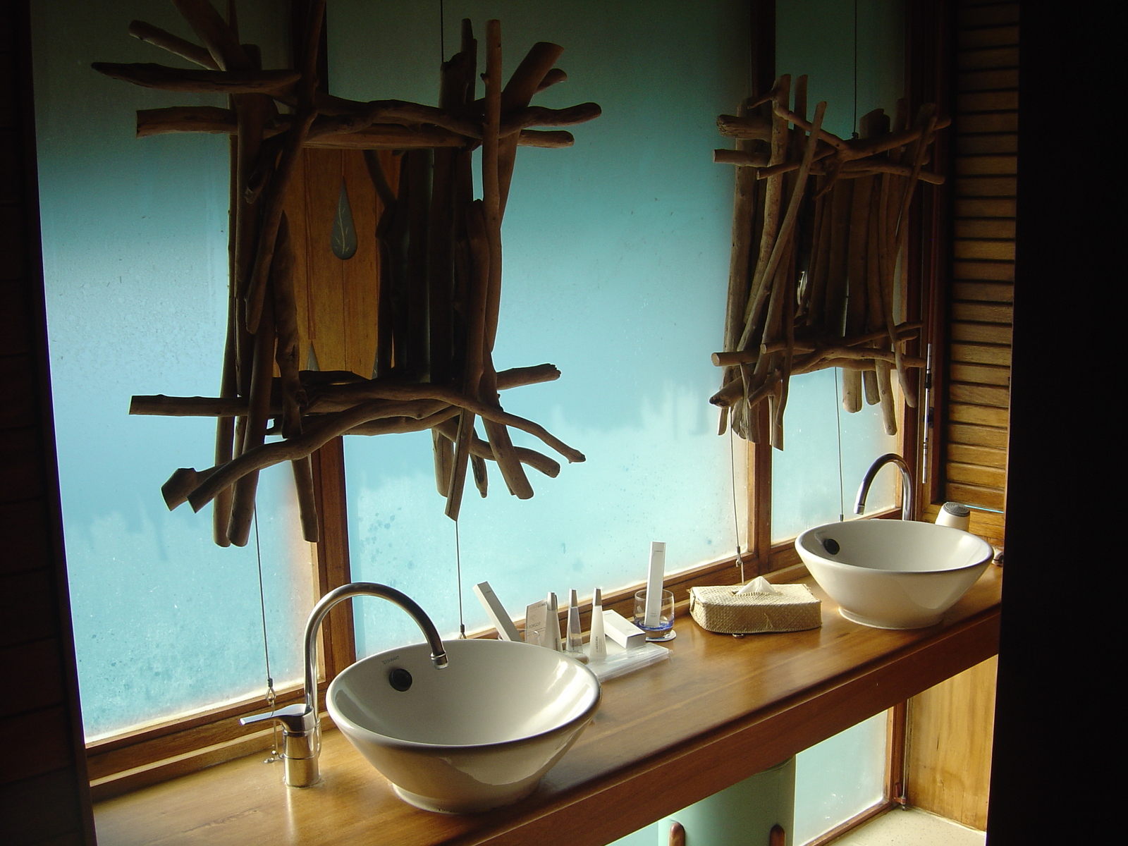 รูปถ่าย เฟรนช์โพลี่นีเซีย(Polynesia) โรงแรมเลอเมอริเดียน โบราโบรา(Meridien Bora Bora Hotel) 2006-04 181