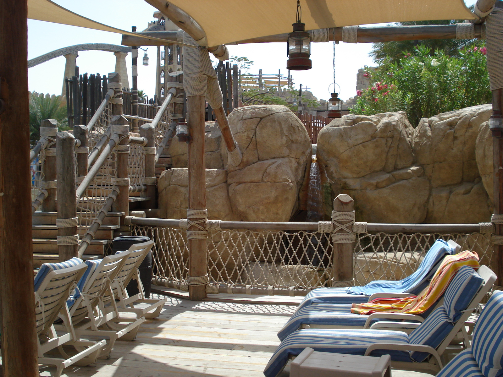 รูปถ่าย สหรัฐอาหรับเอมิเรตส์(United Arab Emirates) ดูไบ(Dubai) สวนน้ำไวลด์วาดี(Wild Wadi) 2007-03 78