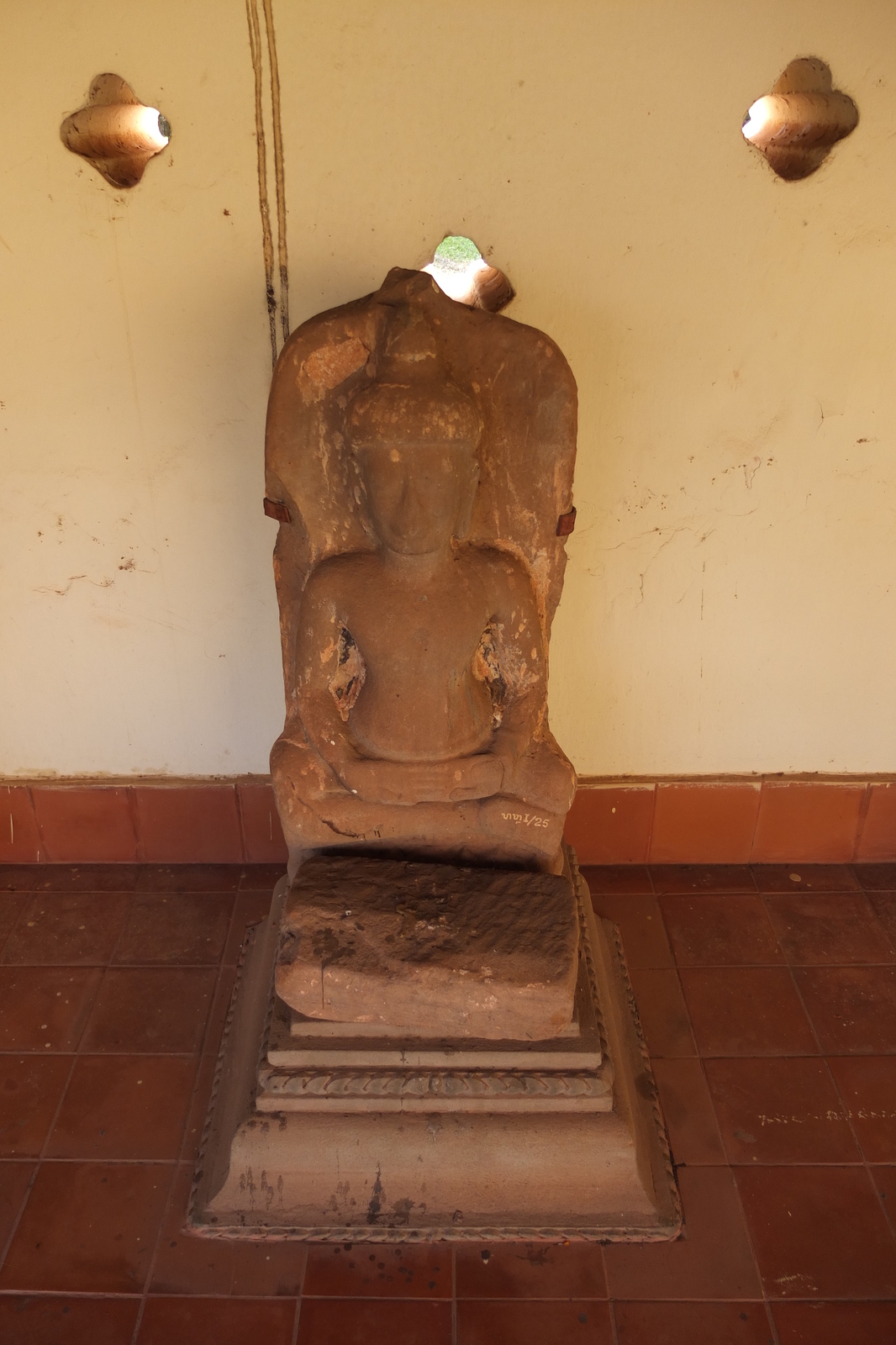รูปถ่าย ลาว(Laos) เวียงจันทน์(Vientiane) 2012-12 33