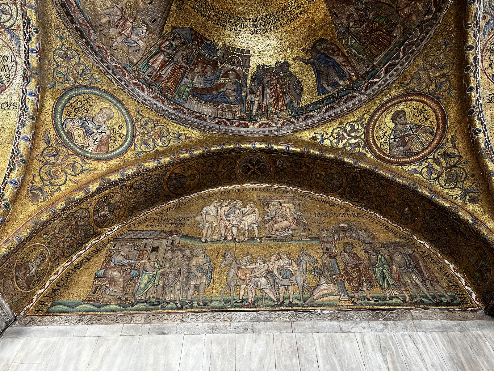 รูปถ่าย อิตาลี(Italy) เวนีส(Venice) มหาวิหารเซนต์มาร์ก(Saint Mark's Basilica) 2022-05 163